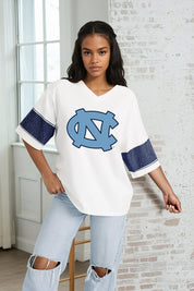 NORTH CAROLINA TAR HEELS DOMINANCE RHINESTONE STRIPE VARSITY TEE