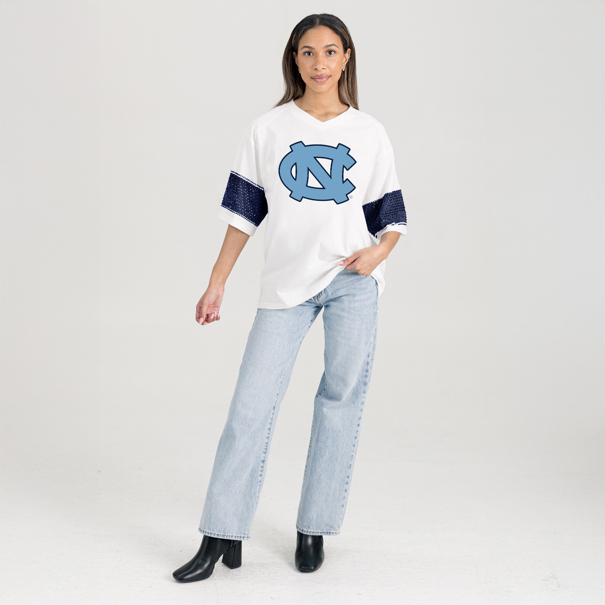 NORTH CAROLINA TAR HEELS DOMINANCE RHINESTONE STRIPE VARSITY TEE