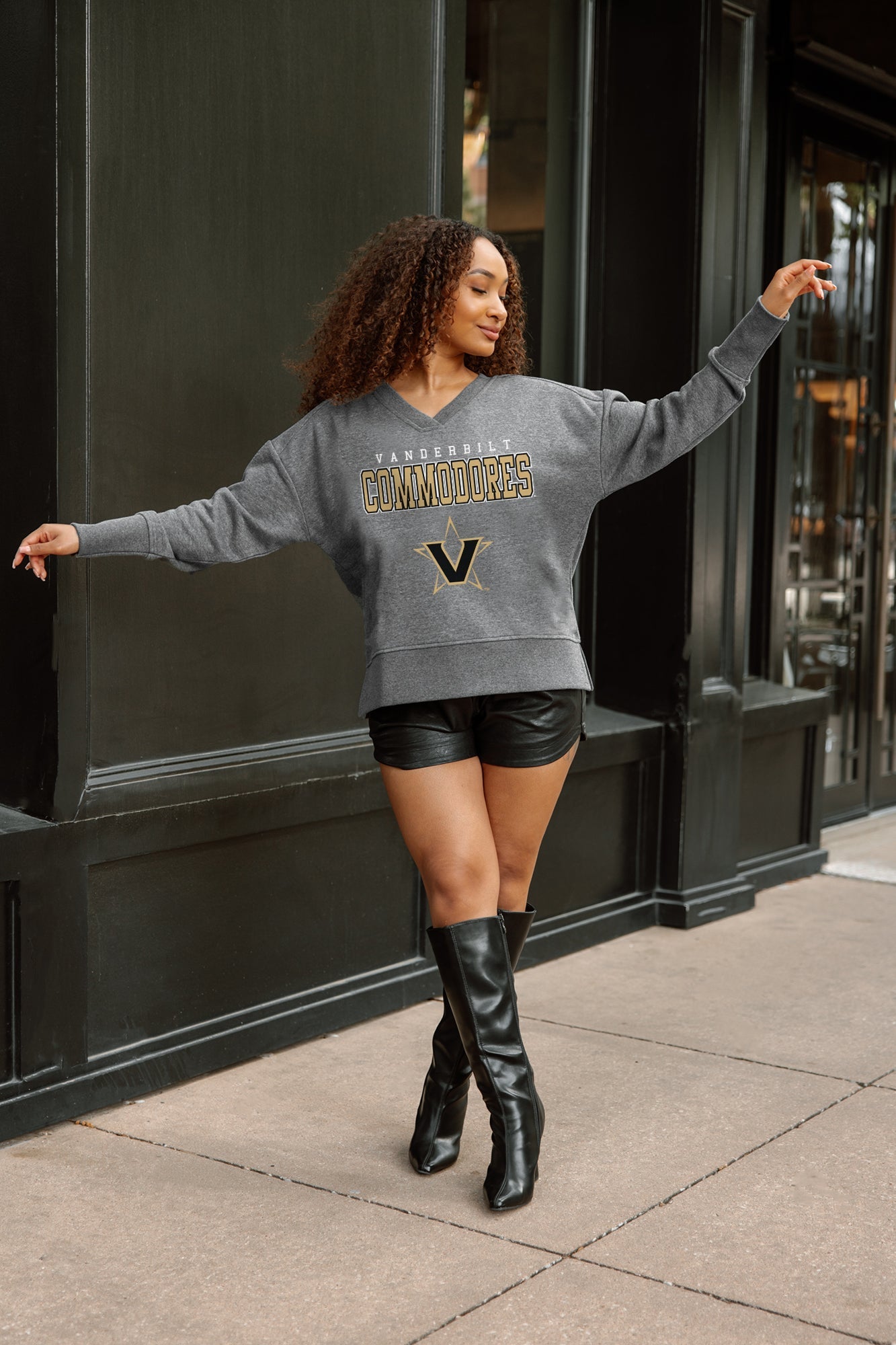 VANDERBILT COMMODORES MOST WANTED CLASSIC FRENCH TERRY PULLOVER