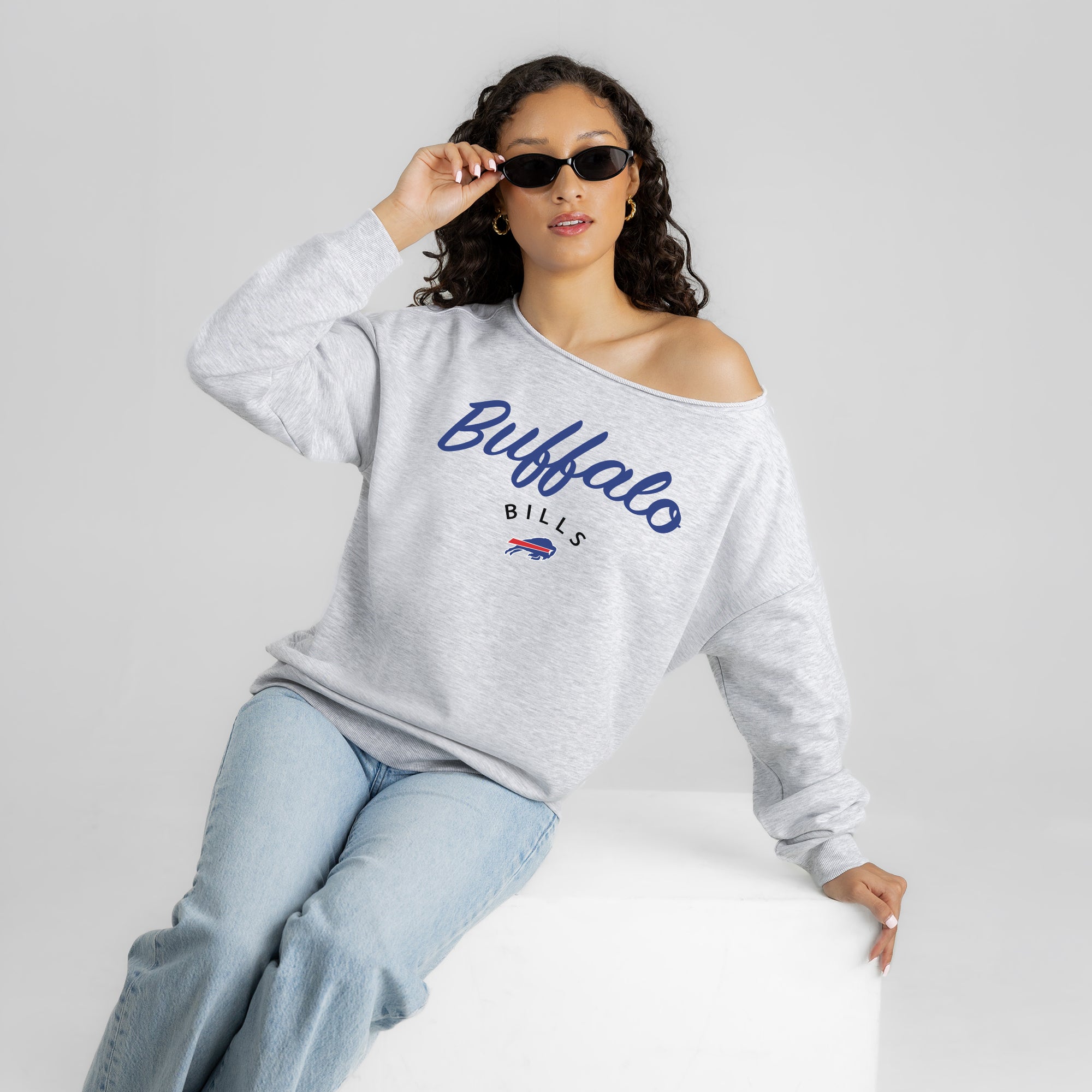 BUFFALO BILLS LEGACY STANDARD RELAXED OFF-SHOULDER TOP