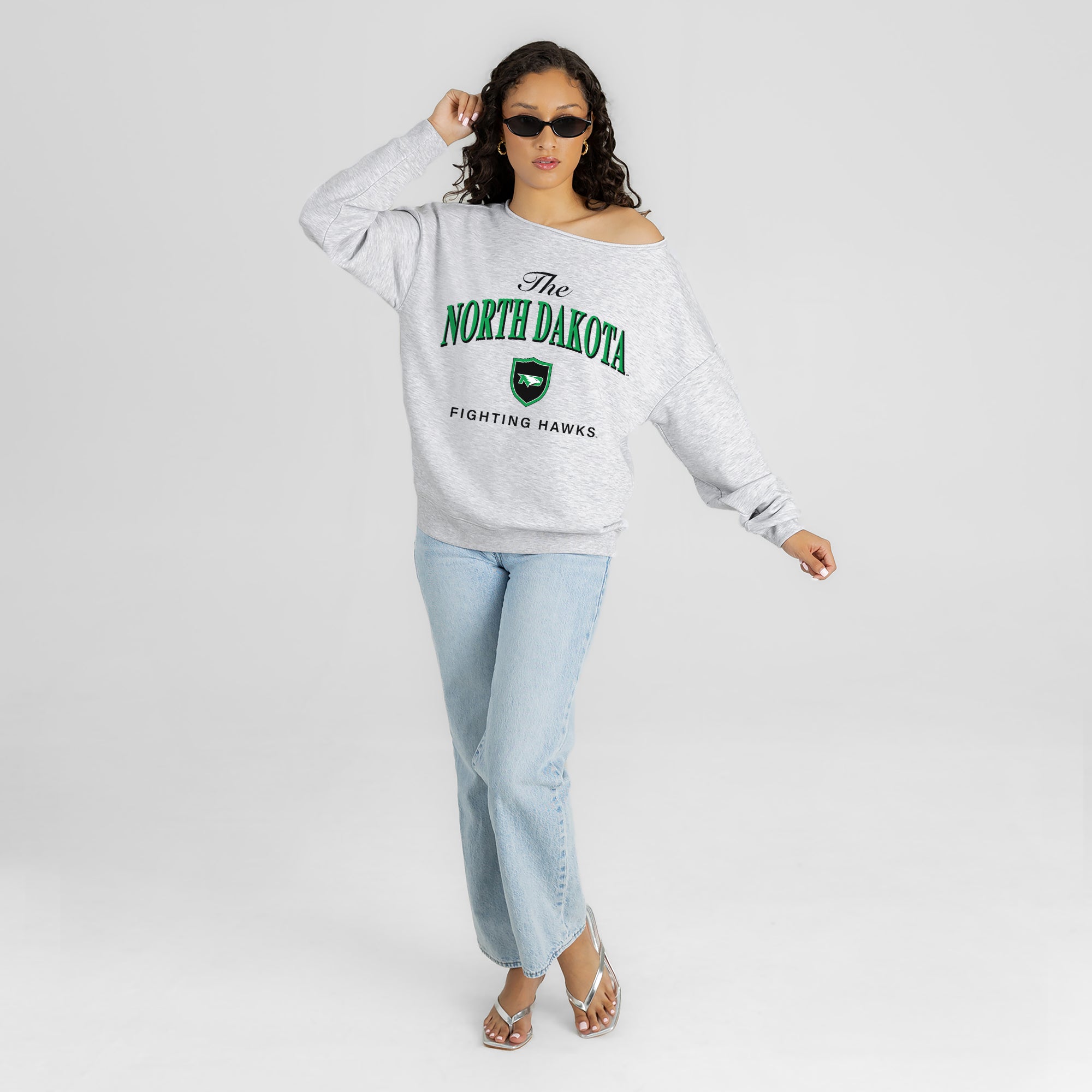 NORTH DAKOTA FIGHTING HAWKS OFFSIDES ENERGY RELAXED OFF-SHOULDER TOP