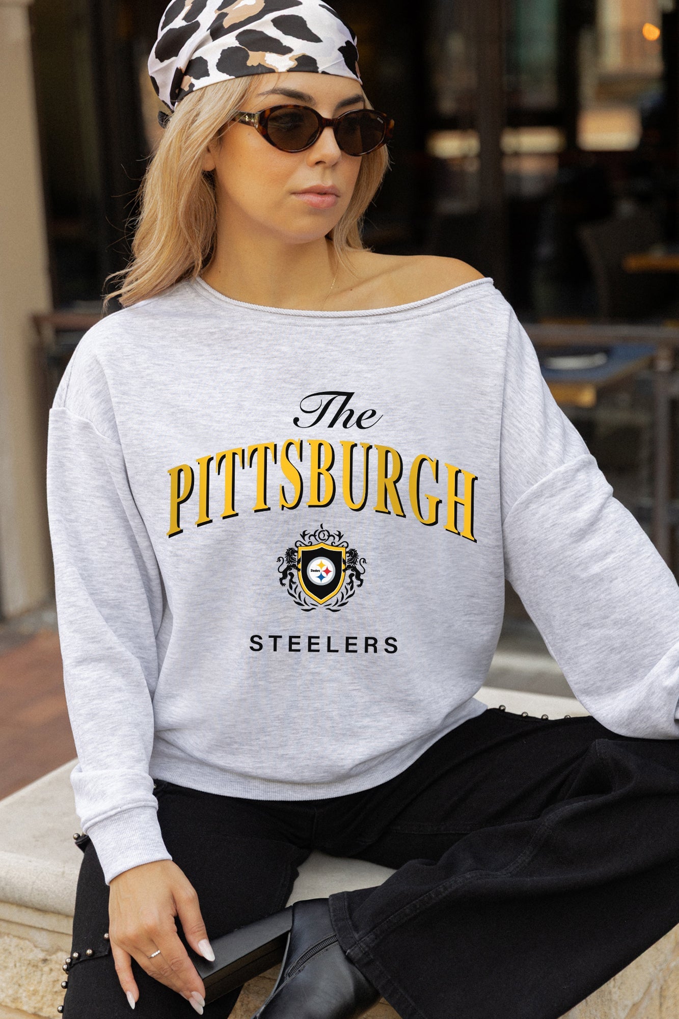 PITTSBURGH STEELERS OFFSIDES ENERGY RELAXED OFF-SHOULDER TOP
