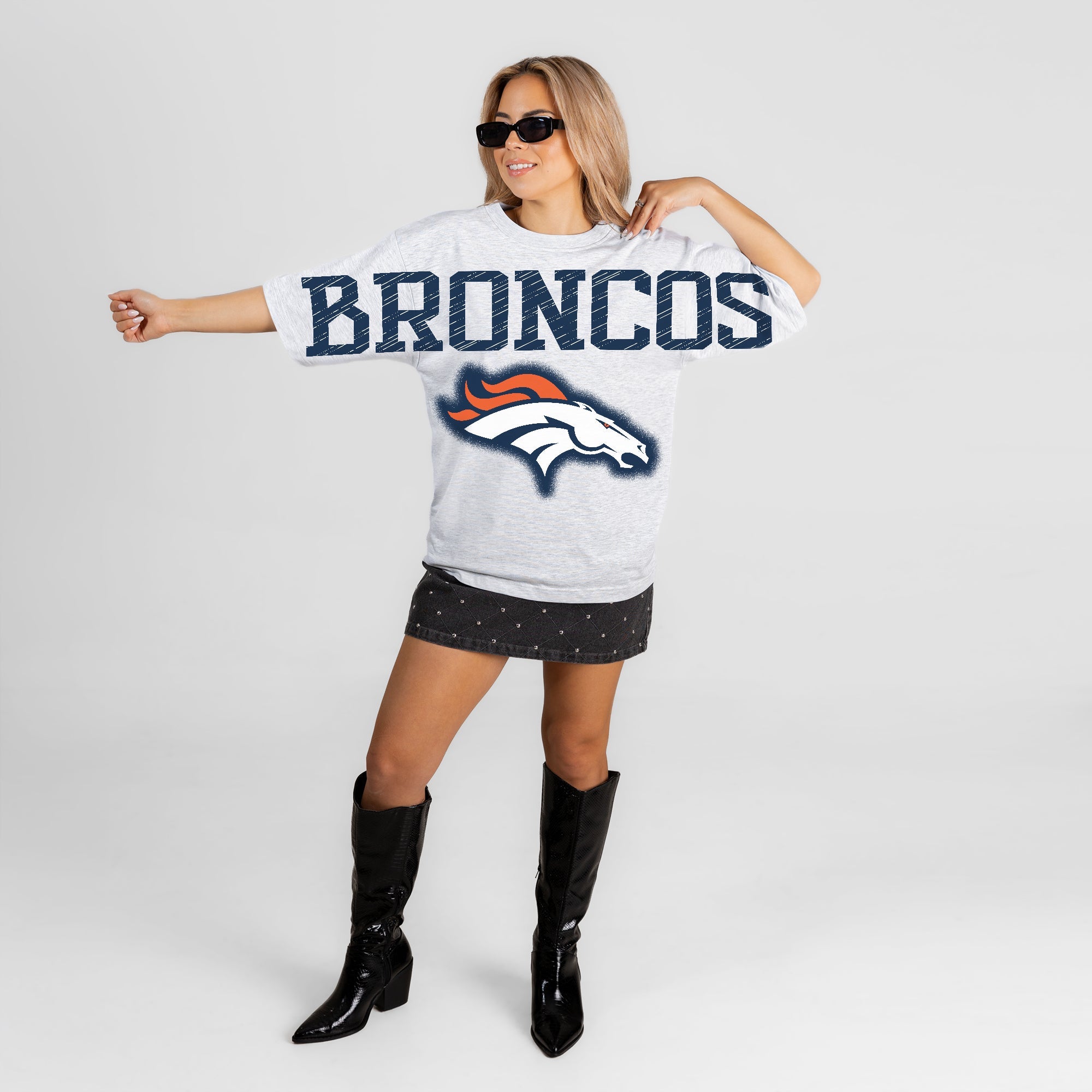 DENVER BRONCOS DRIP CULTURE RELAXED FIT CREWNECK TEE