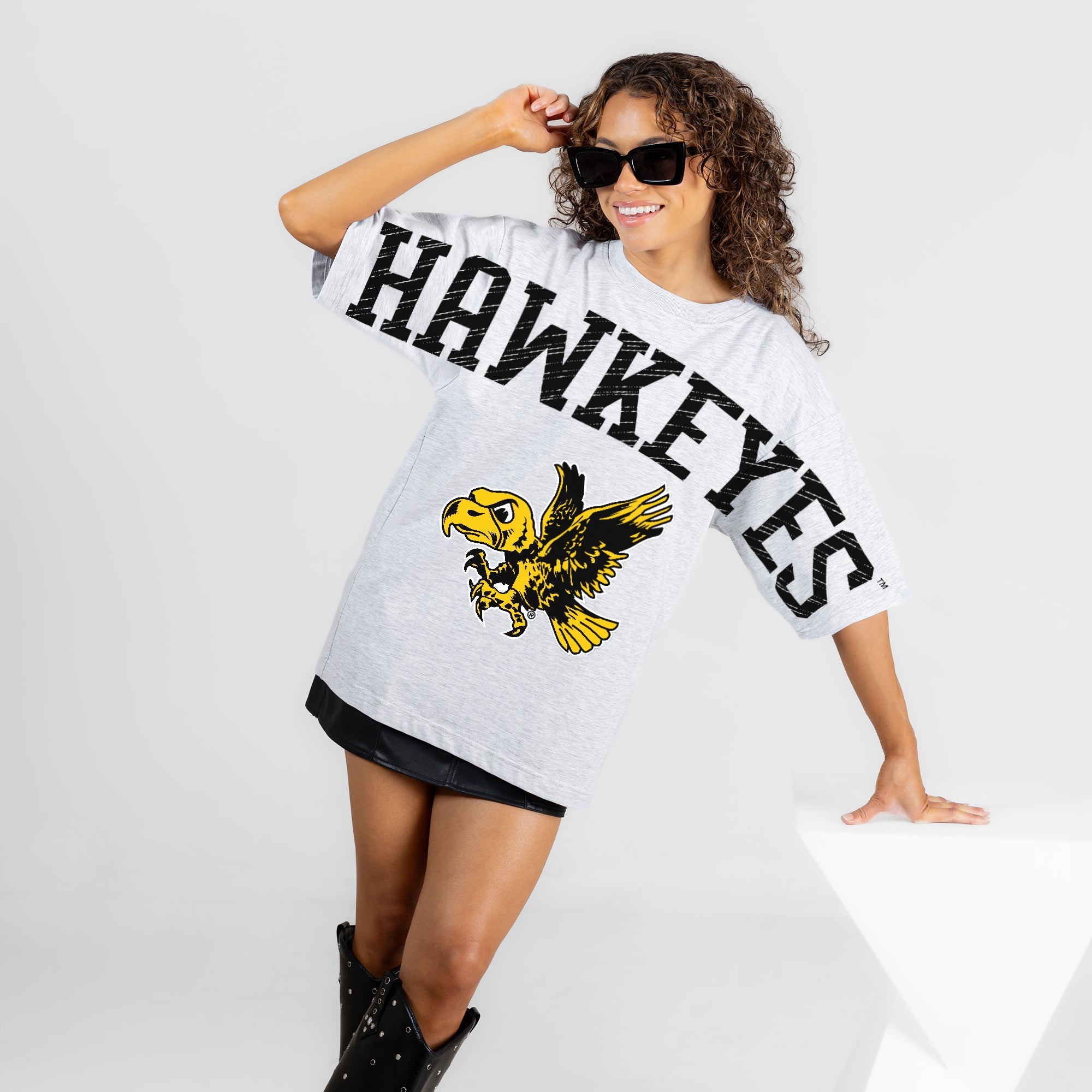 IOWA HAWKEYES DRIP CULTURE RELAXED FIT CREWNECK TEE