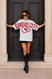 KANSAS CITY CHIEFS DRIP CULTURE RELAXED FIT CREWNECK TEE
