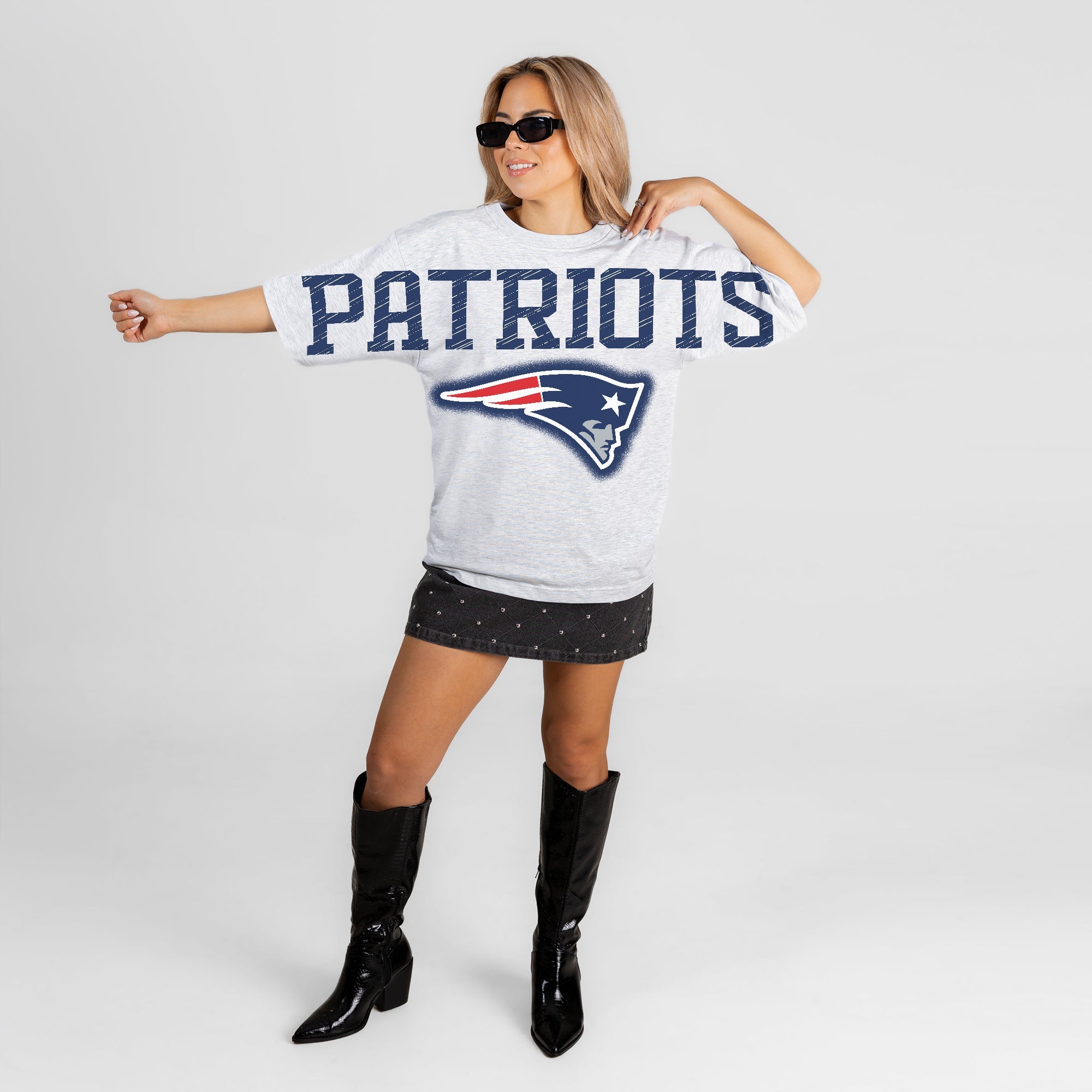 NEW ENGLAND PATRIOTS DRIP CULTURE RELAXED FIT CREWNECK TEE