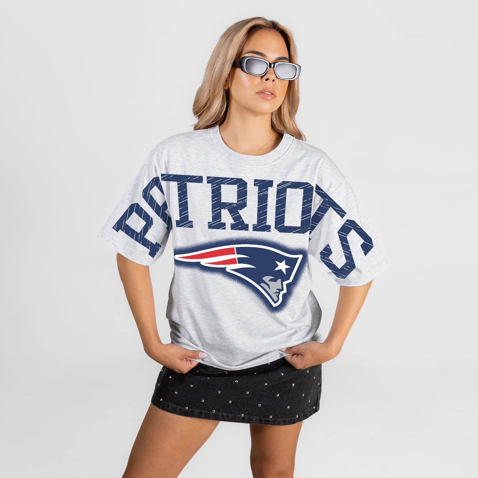 NEW ENGLAND PATRIOTS DRIP CULTURE RELAXED FIT CREWNECK TEE