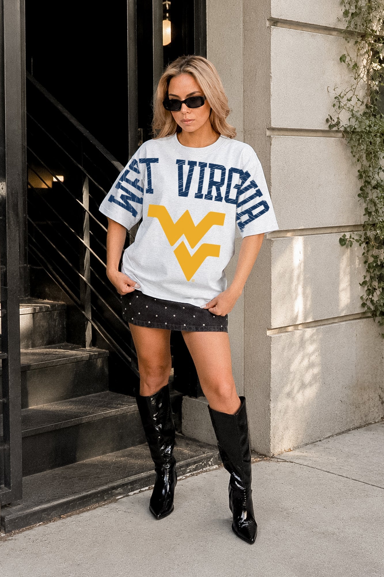 WEST VIRGINIA MOUNTAINEERS DRIP CULTURE RELAXED FIT CREWNECK TEE