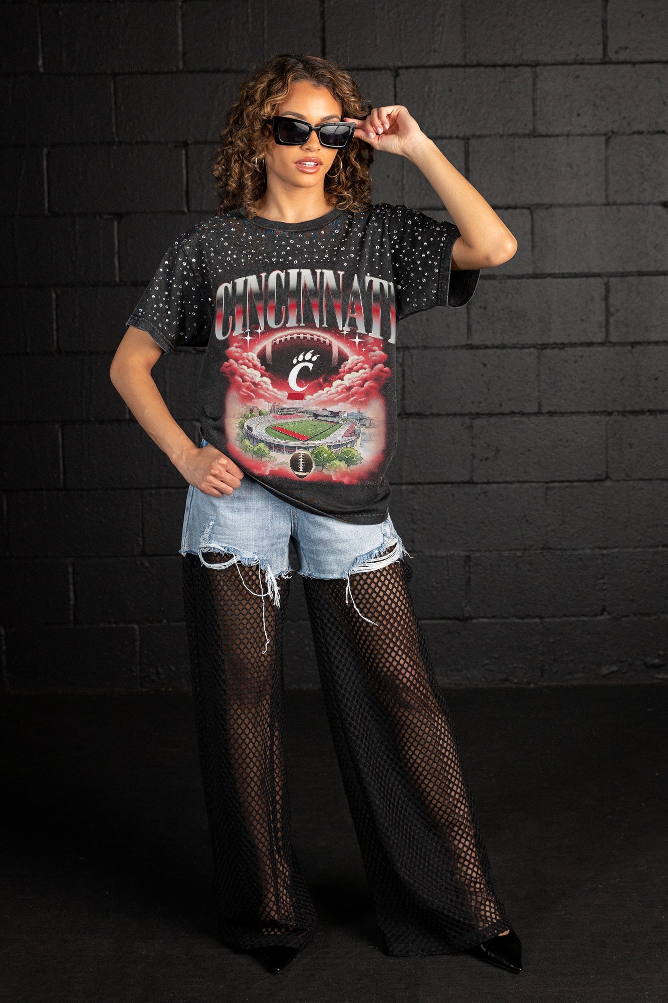 CINCINNATI BEARCATS SKY'S THE LIMIT VINTAGE WASH RHINESTONE TEE