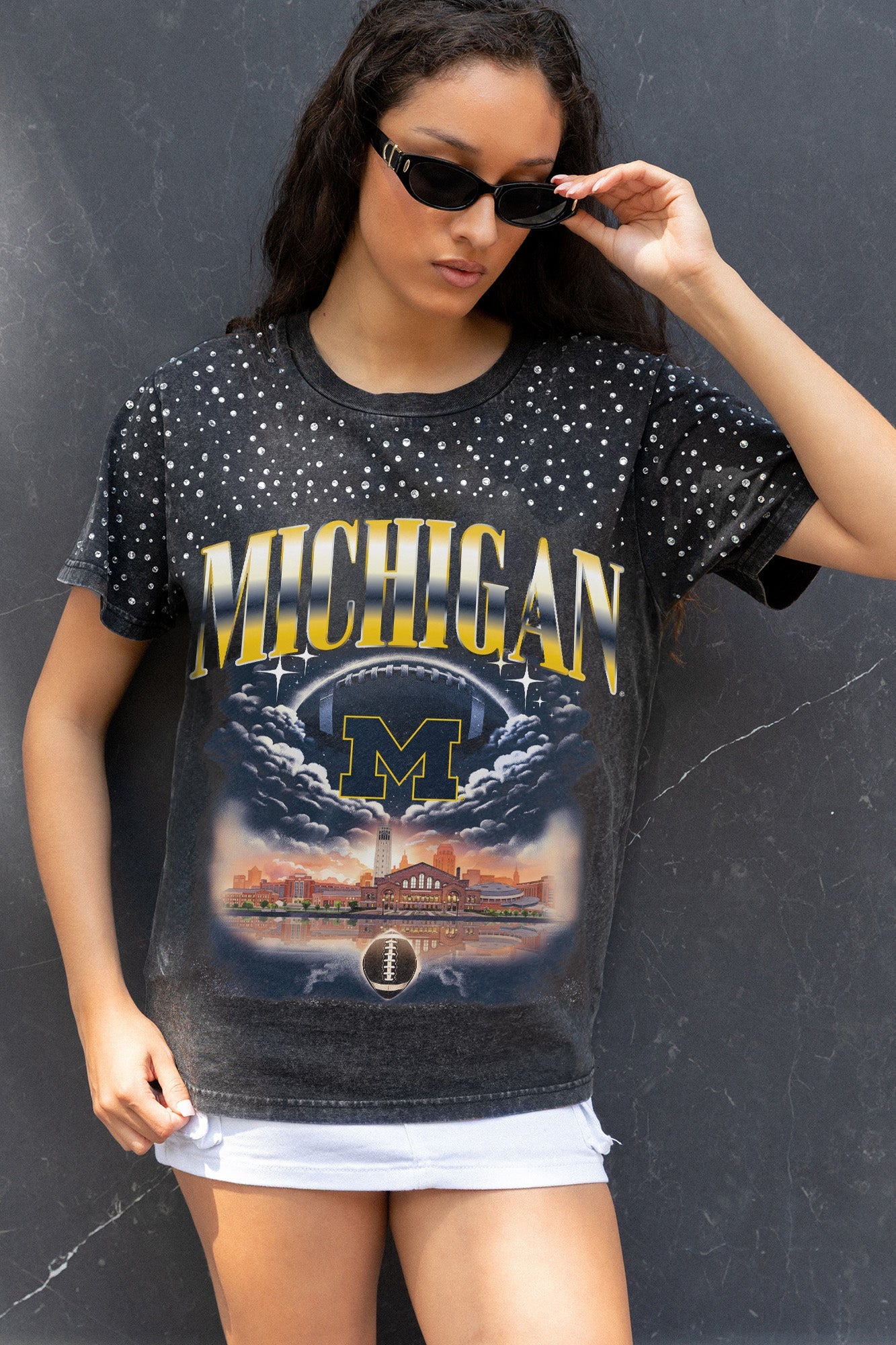 MICHIGAN WOLVERINES DREAM BIG VINTAGE WASH RHINESTONE TEE