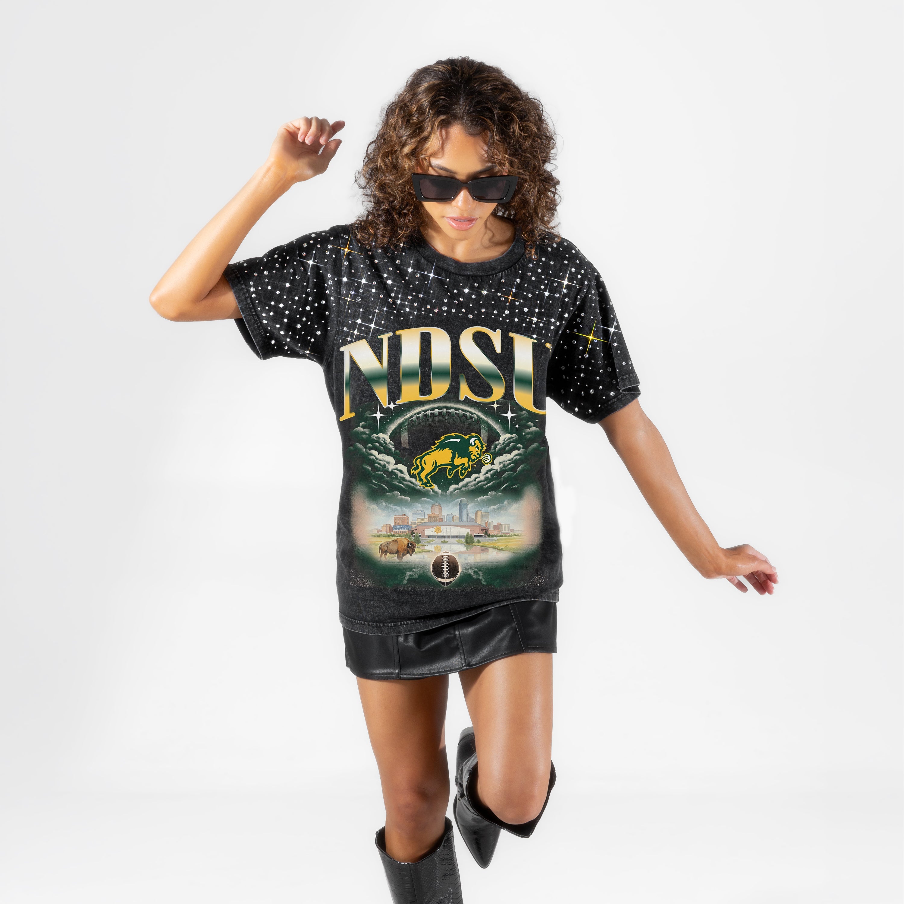 NORTH DAKOTA STATE BISON SKY'S THE LIMIT VINTAGE WASH RHINESTONE TEE