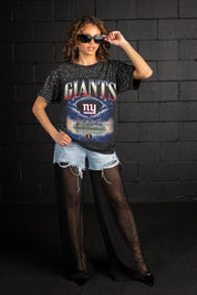 NEW YORK GIANTS SKY'S THE LIMIT VINTAGE WASH RHINESTONE TEE