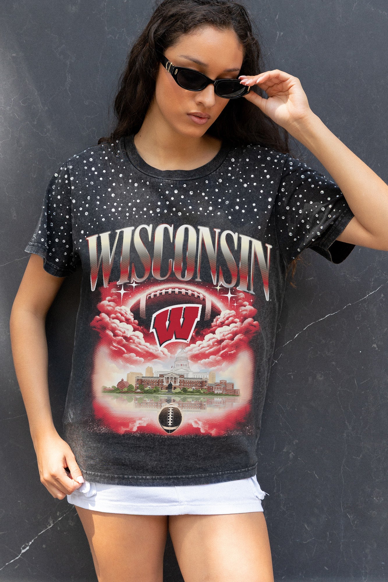 WISCONSIN BADGERS DREAM BIG VINTAGE WASH RHINESTONE TEE