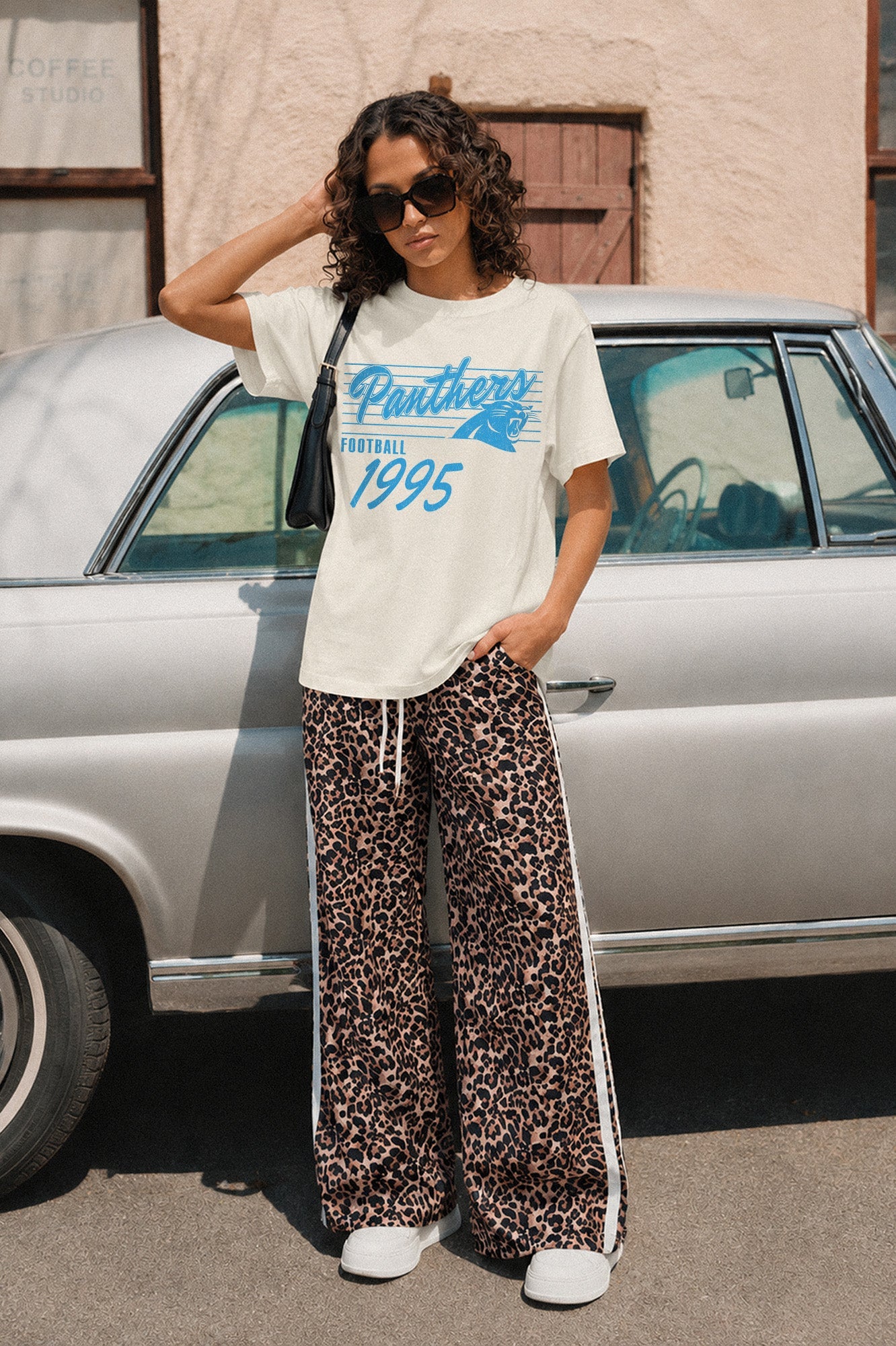 CAROLINA PANTHERS OLD SCHOOL CLASSIC FIT COTTON BLEND CREWNECK TEE