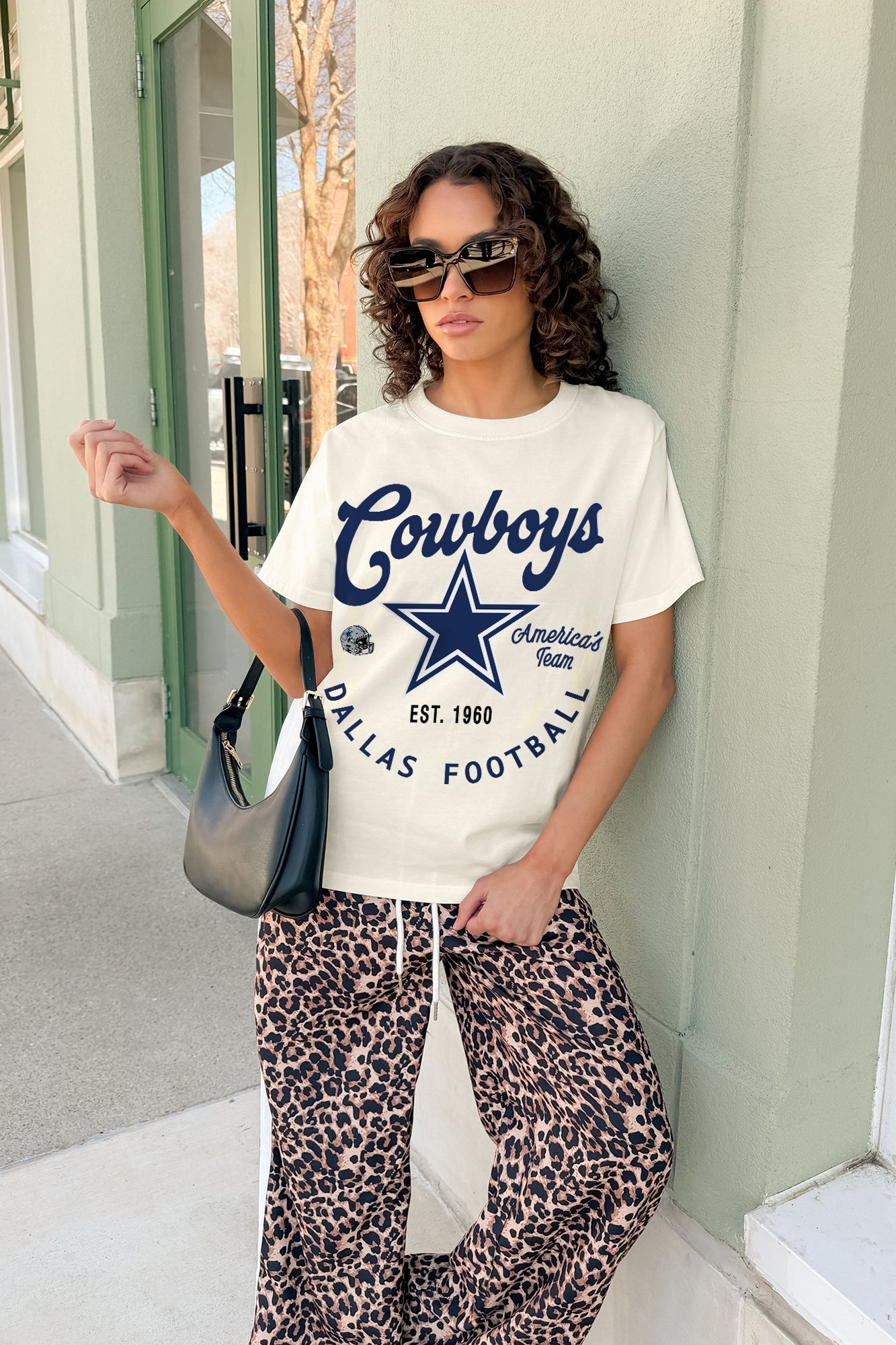 DALLAS COWBOYS YOU KNOW OUR NAME CLASSIC FIT COTTON BLEND CREWNECK TEE