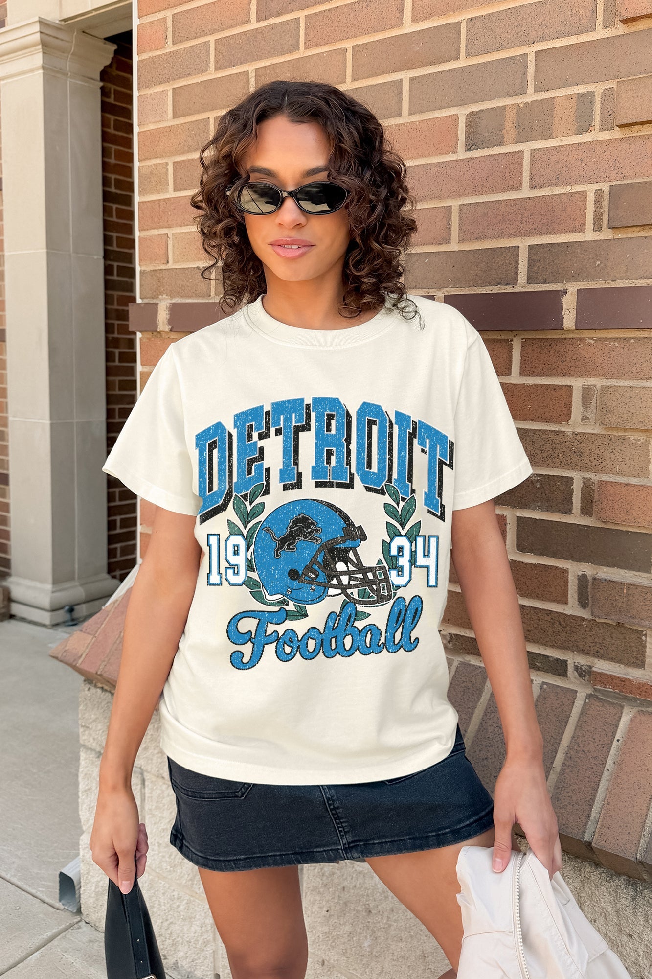 DETROIT LIONS RAISED ON VICTORY CLASSIC FIT COTTON BLEND CREWNECK TEE