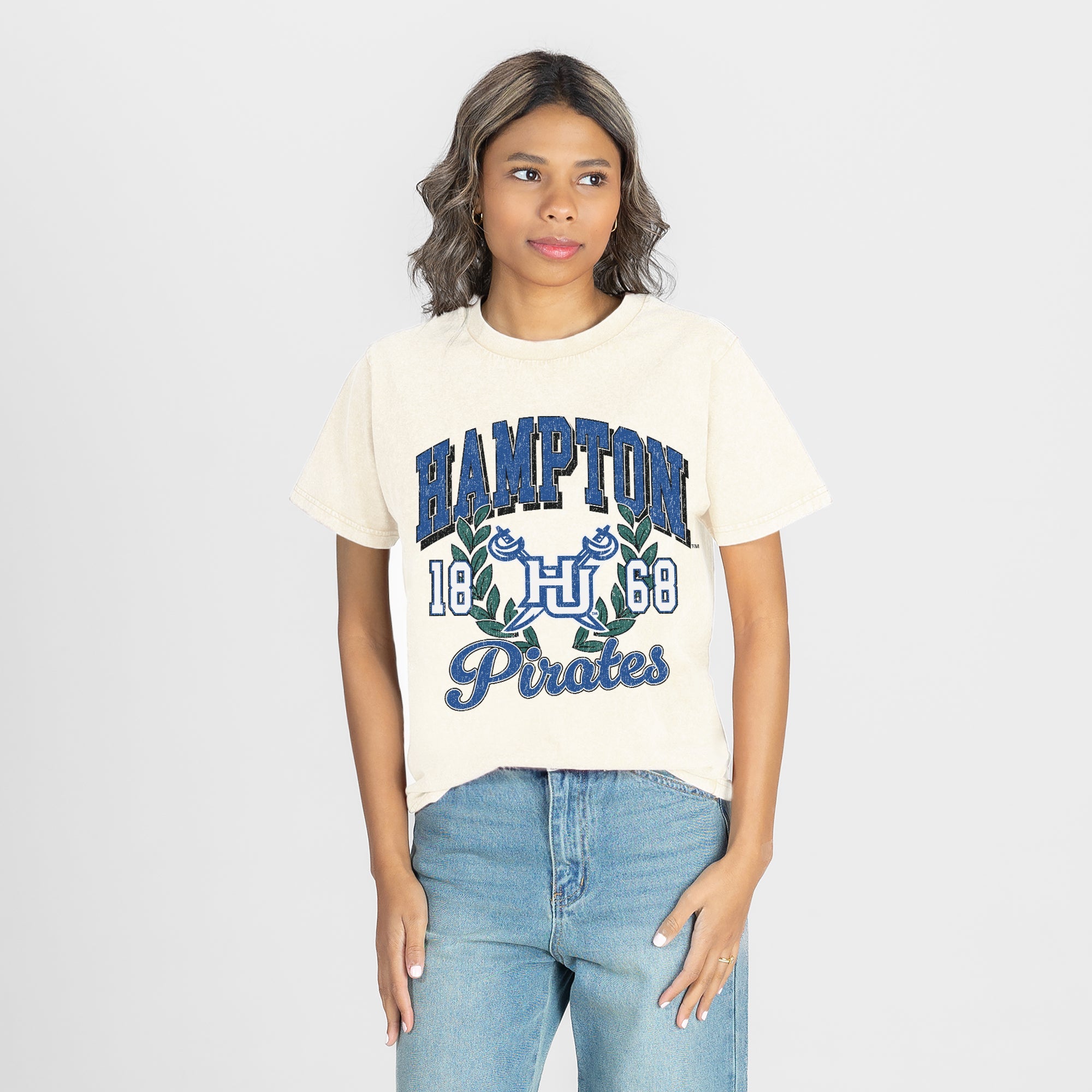 HAMPTON PIRATES RAISED ON VICTORY CLASSIC FIT COTTON BLEND CREWNECK TEE