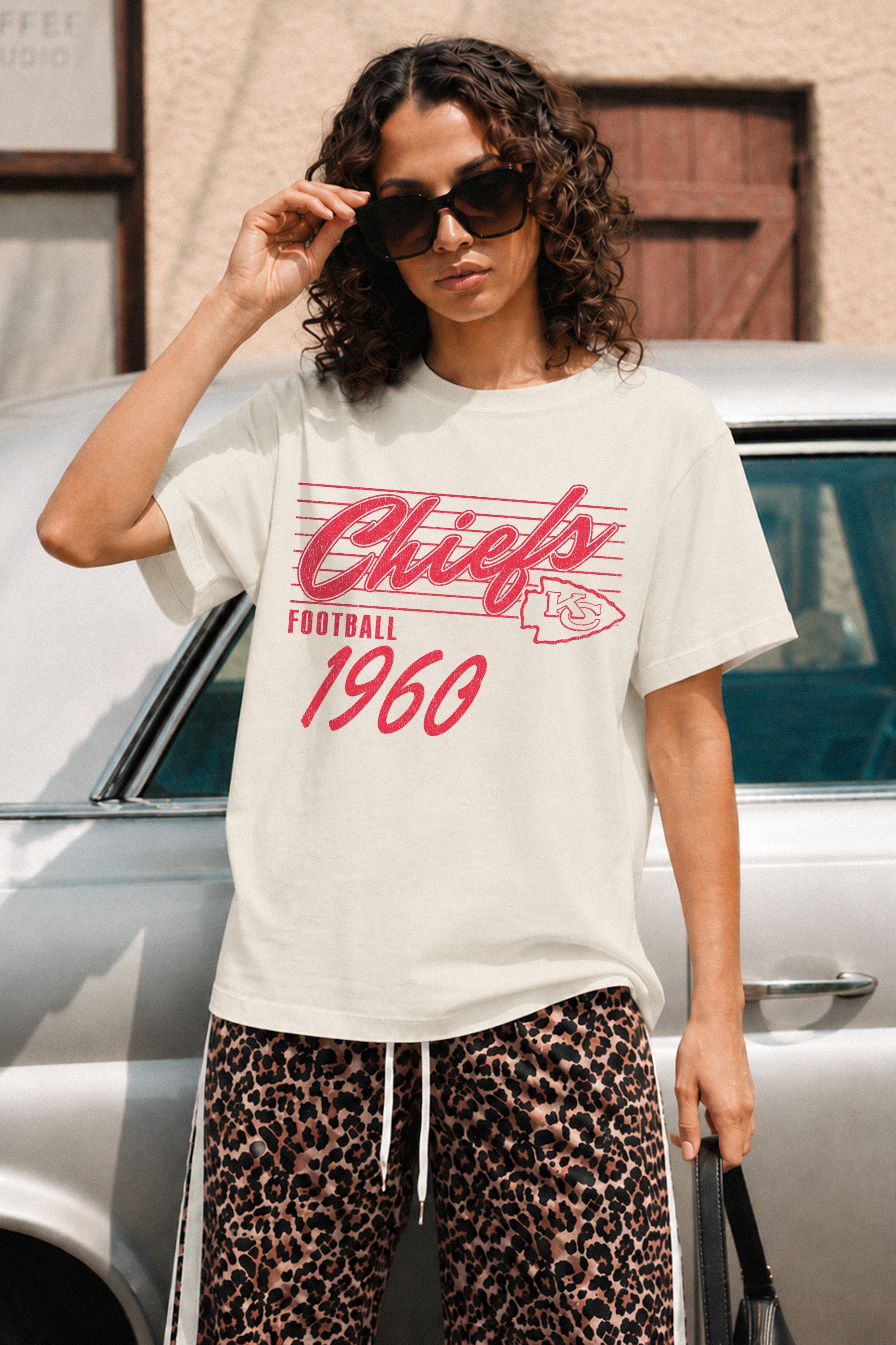 KANSAS CITY CHIEFS OLD SCHOOL CLASSIC FIT COTTON BLEND CREWNECK TEE