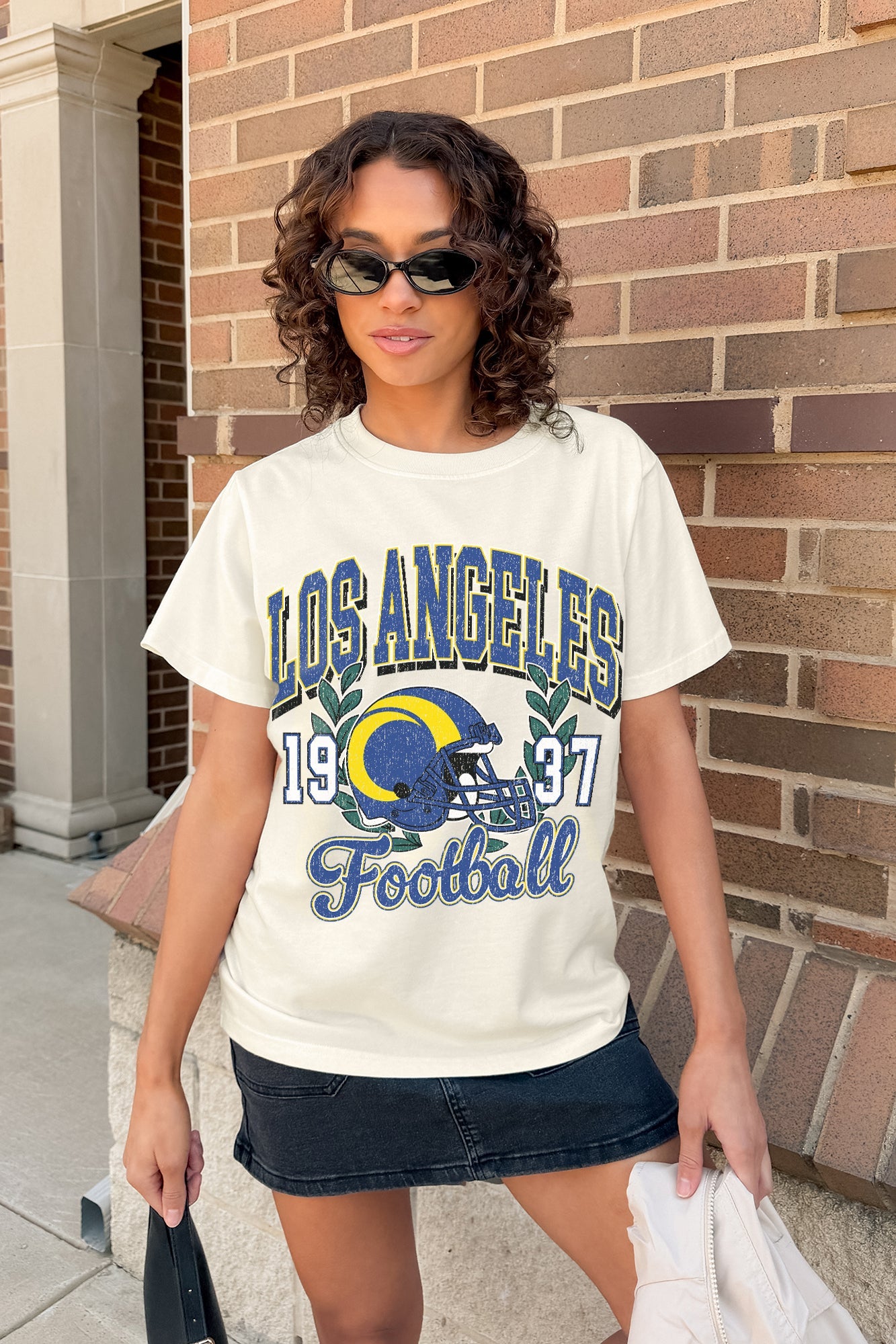 LOS ANGELES RAMS RAISED ON VICTORY CLASSIC FIT COTTON BLEND CREWNECK TEE