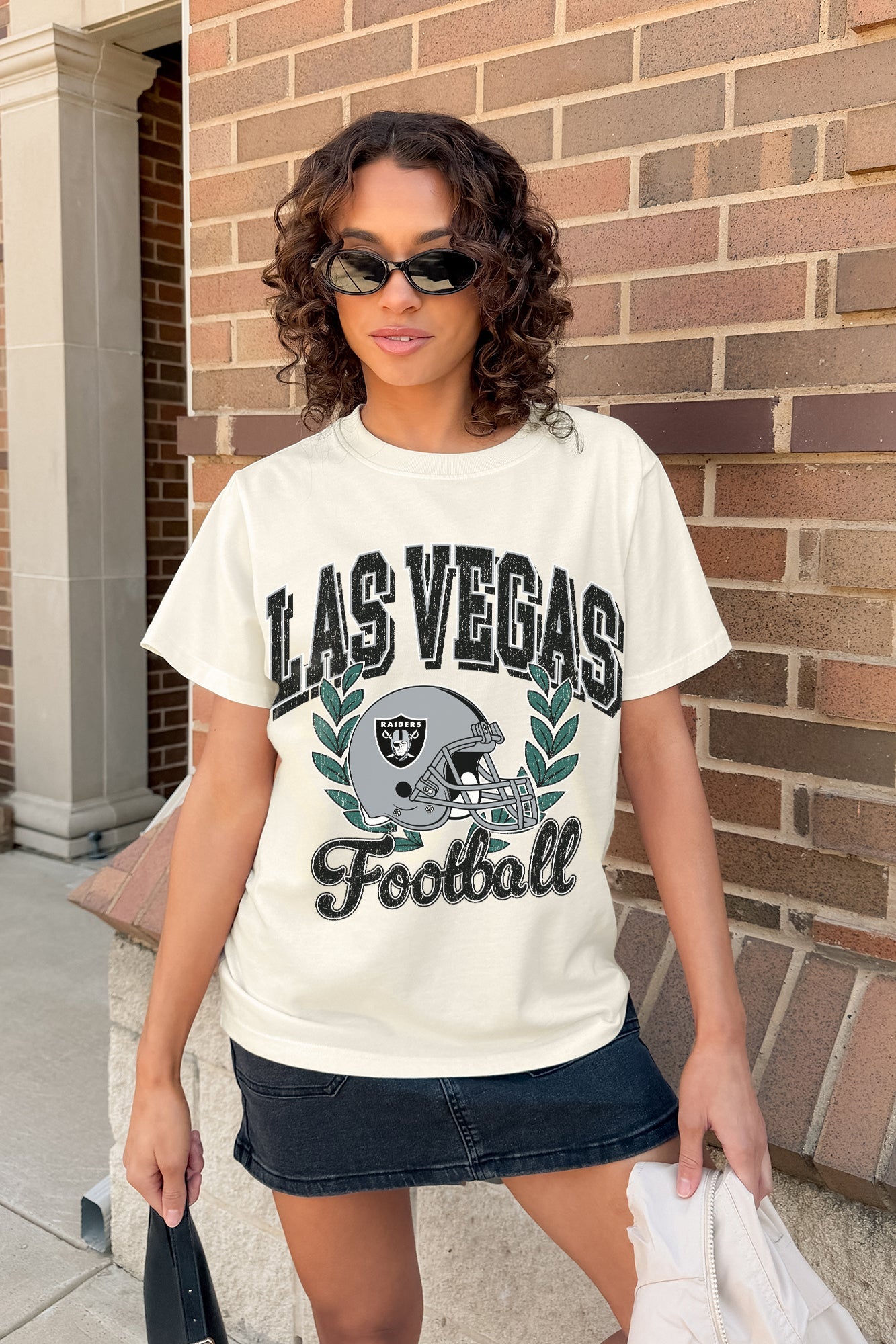 LAS VEGAS RAIDERS RAISED ON VICTORY CLASSIC FIT COTTON BLEND CREWNECK TEE