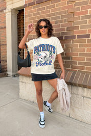 NEW ENGLAND PATRIOTS RAISED ON VICTORY CLASSIC FIT COTTON BLEND CREWNECK TEE