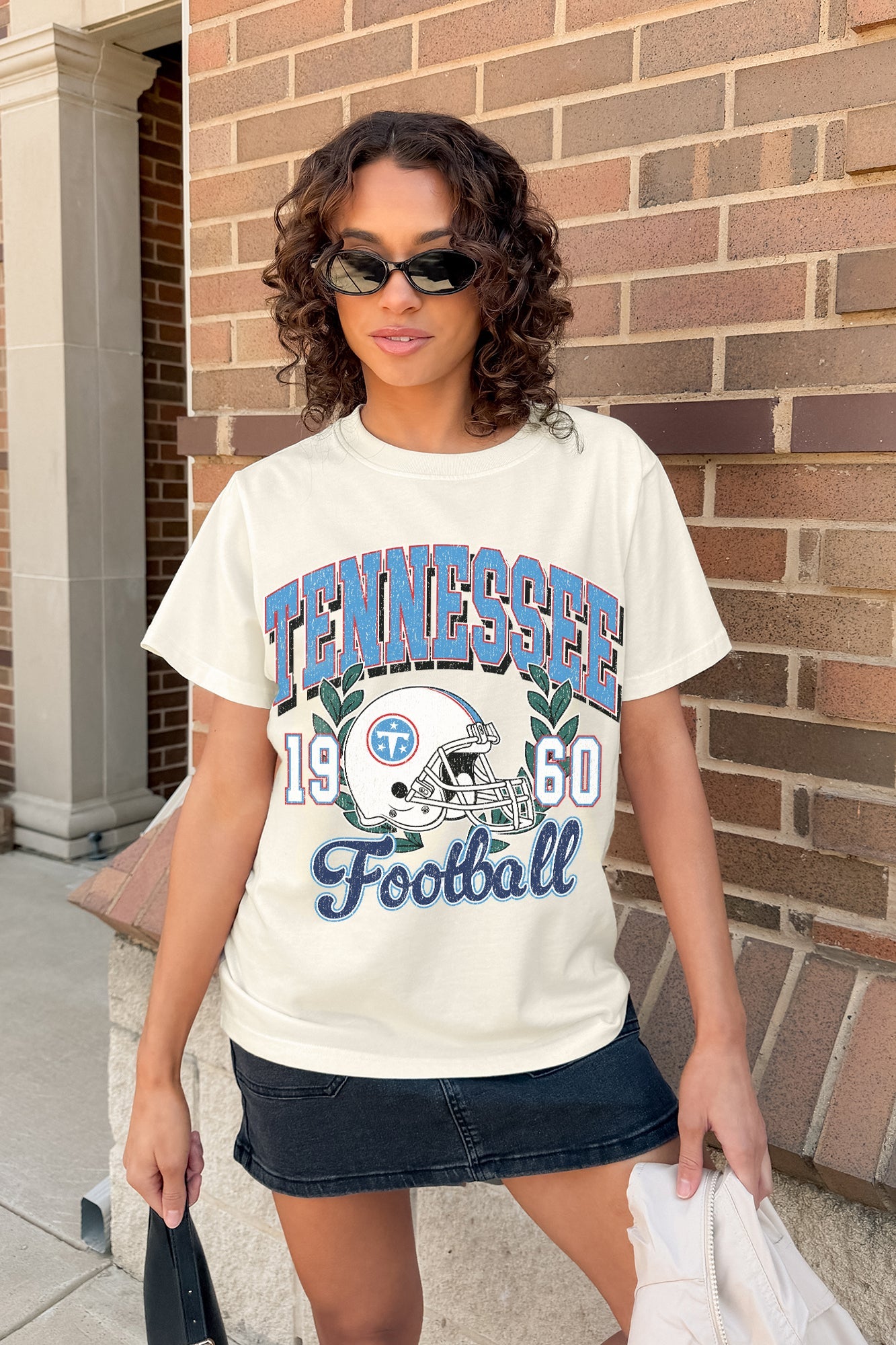 TENNESSEE TITANS RAISED ON VICTORY CLASSIC FIT COTTON BLEND CREWNECK TEE