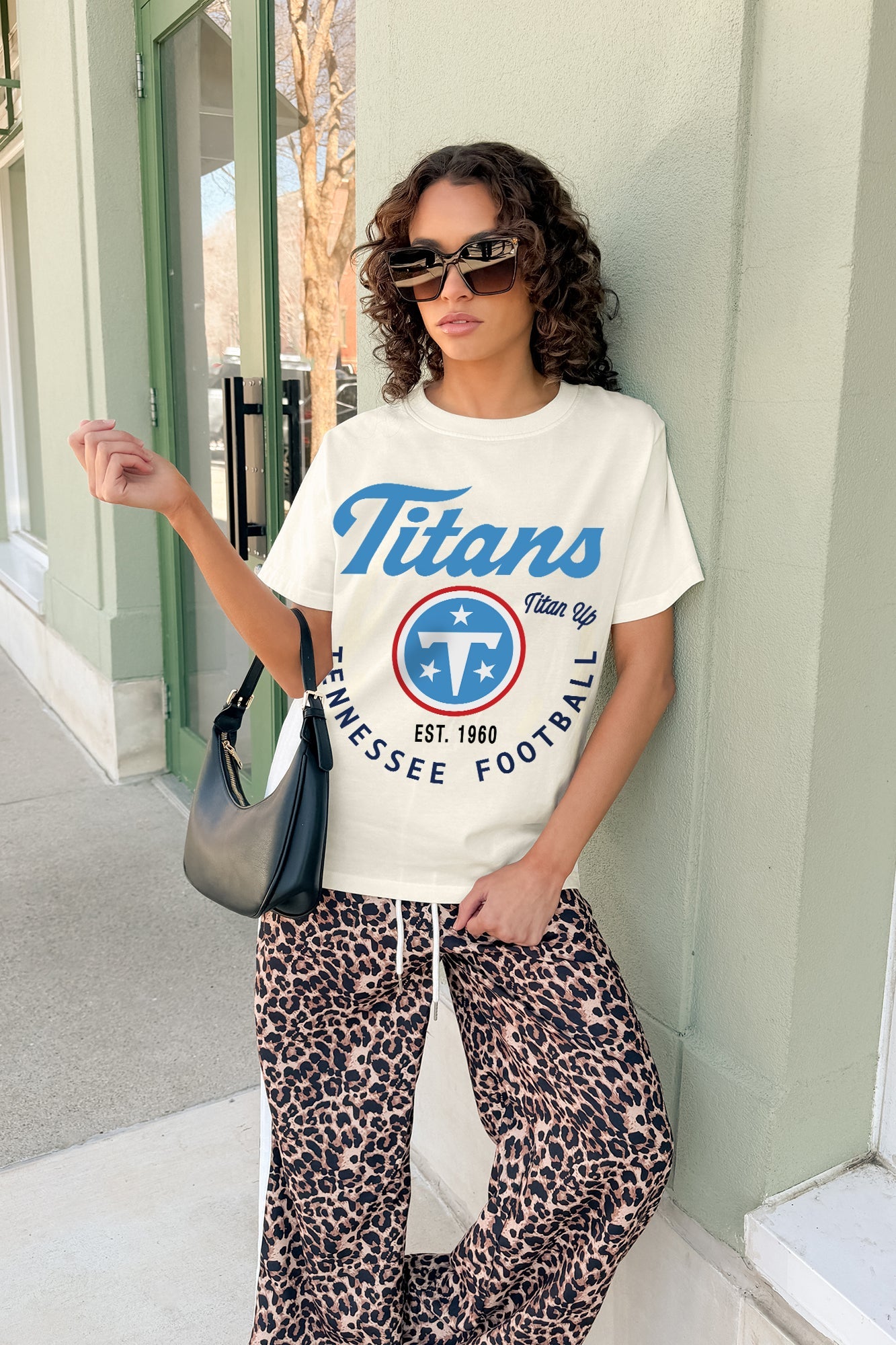 TENNESSEE TITANS YOU KNOW OUR NAME CLASSIC FIT COTTON BLEND CREWNECK TEE
