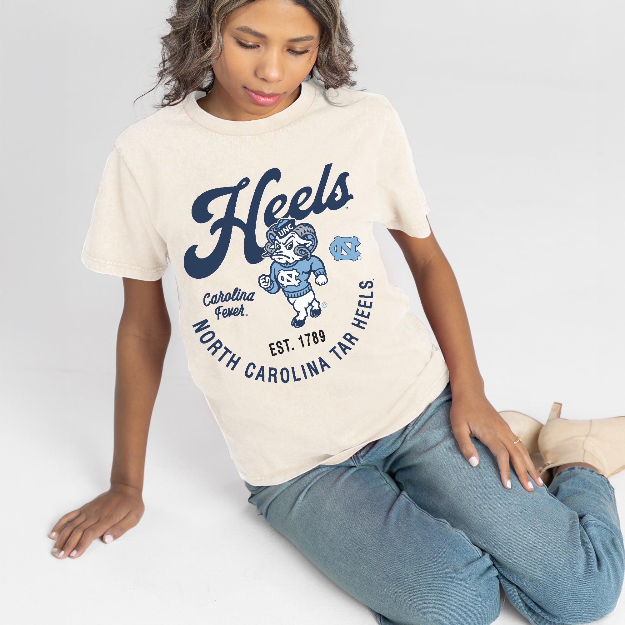 NORTH CAROLINA TAR HEELS YOU KNOW OUR NAME CLASSIC FIT COTTON BLEND CREWNECK TEE
