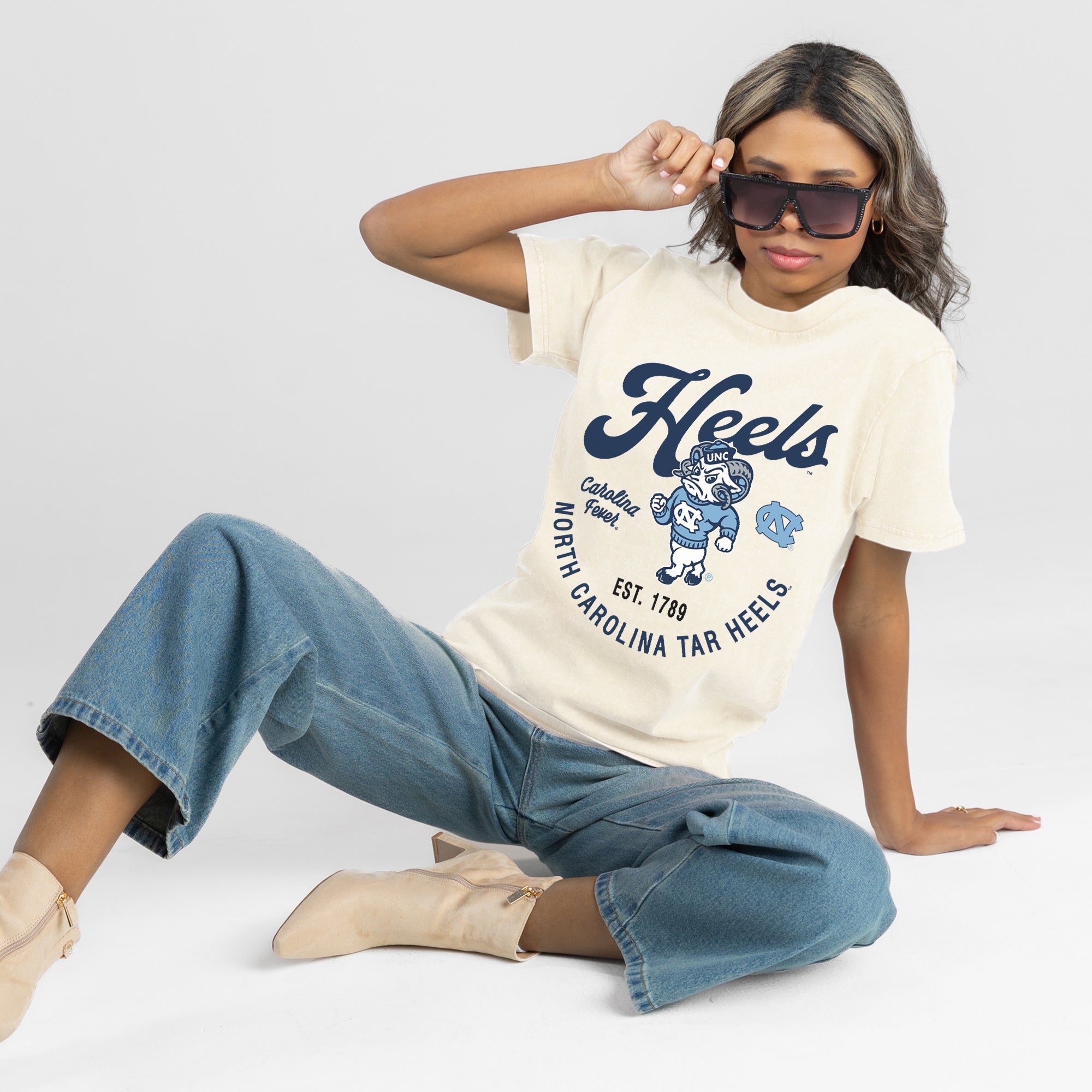 NORTH CAROLINA TAR HEELS YOU KNOW OUR NAME CLASSIC FIT COTTON BLEND CREWNECK TEE