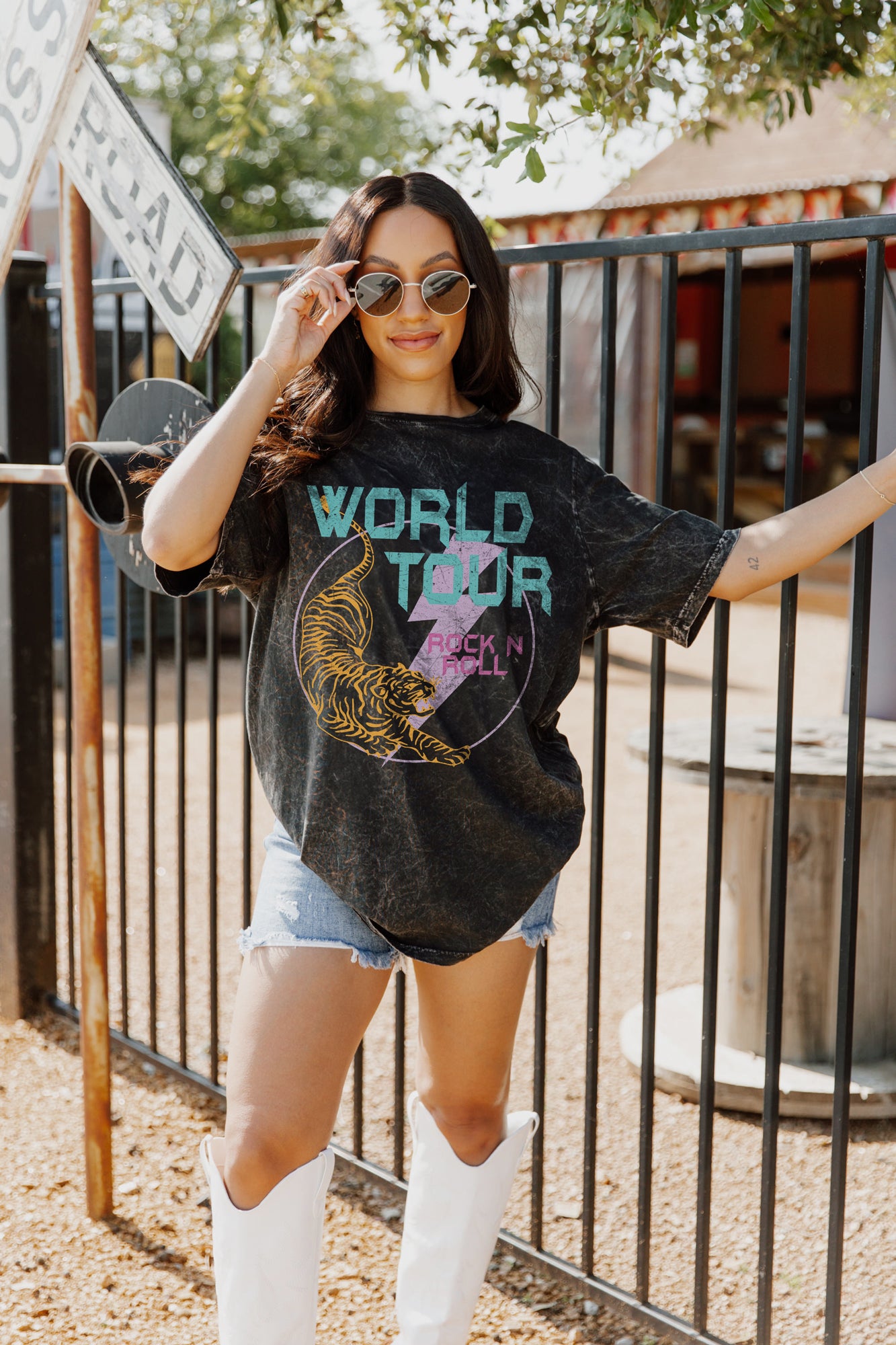 Black LIVE ON TOUR VINTAGE WASH BOYFRIEND TEE - Festival Lifestyle Shot | Gameday Couture - SOHO