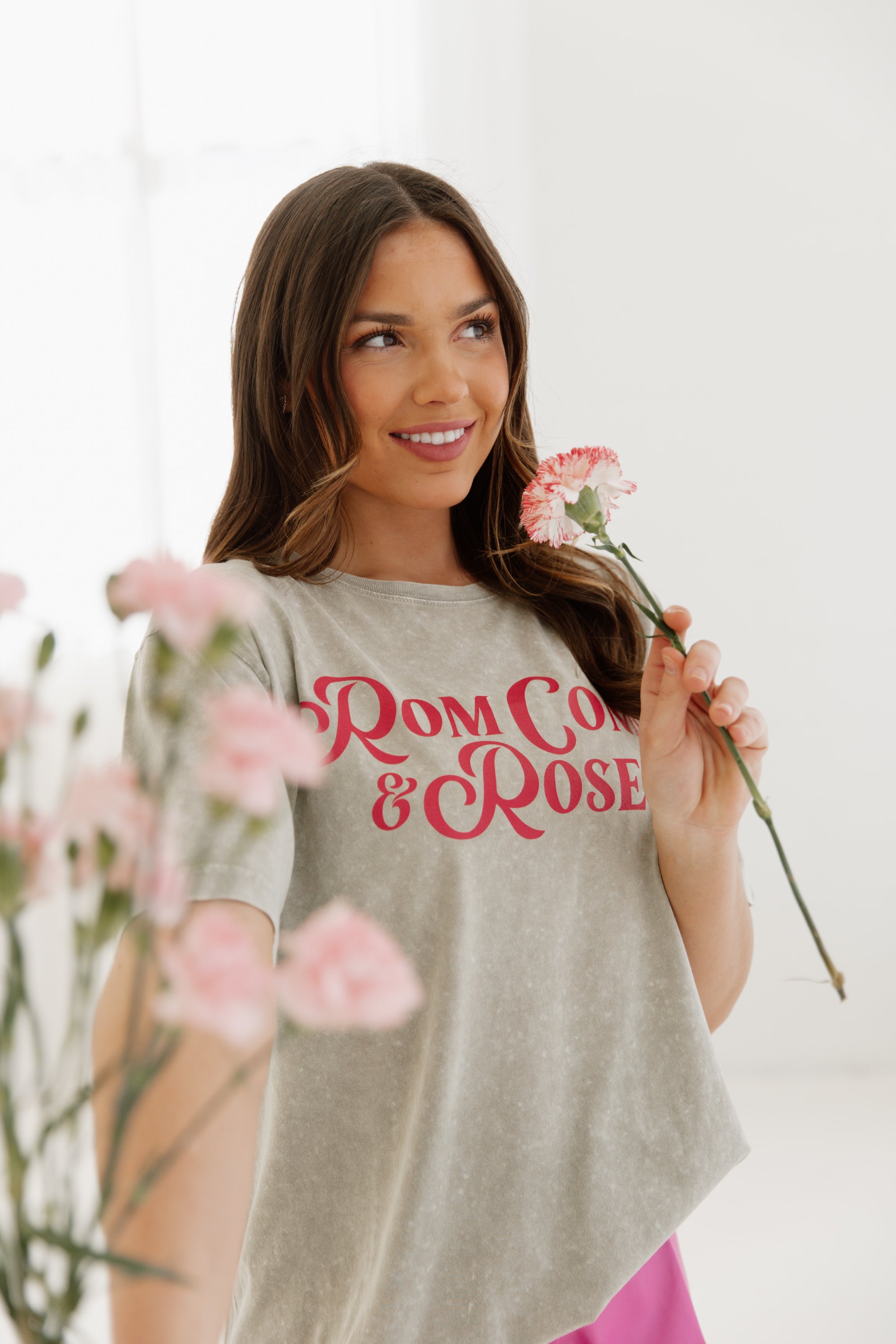 ROM COMS & ROSÉ VINTAGE WASH BOYFRIEND TEE