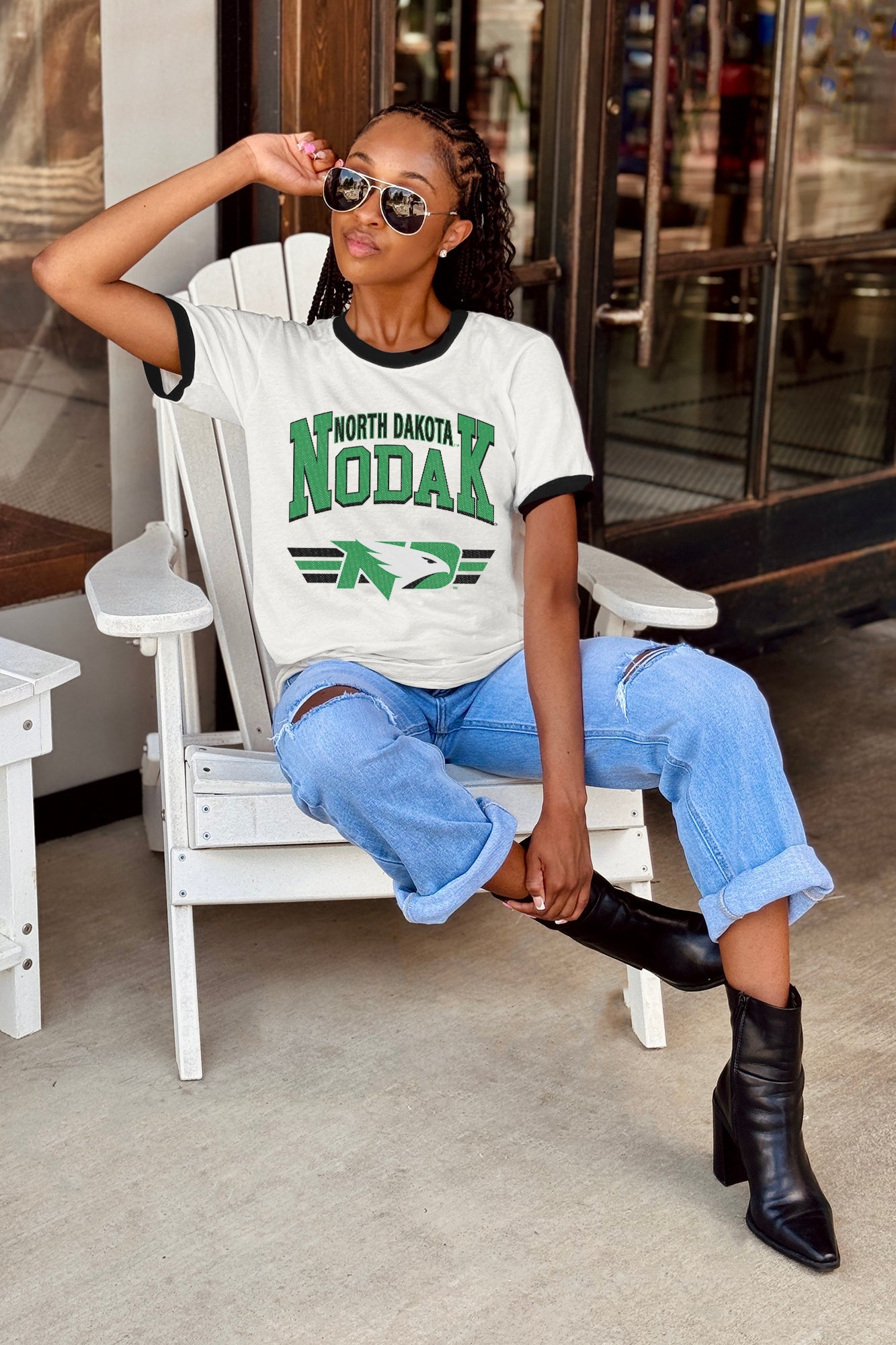 NORTH DAKOTA FIGHTING HAWKS SWIFT STRIKE VINTAGE RINGER TEE