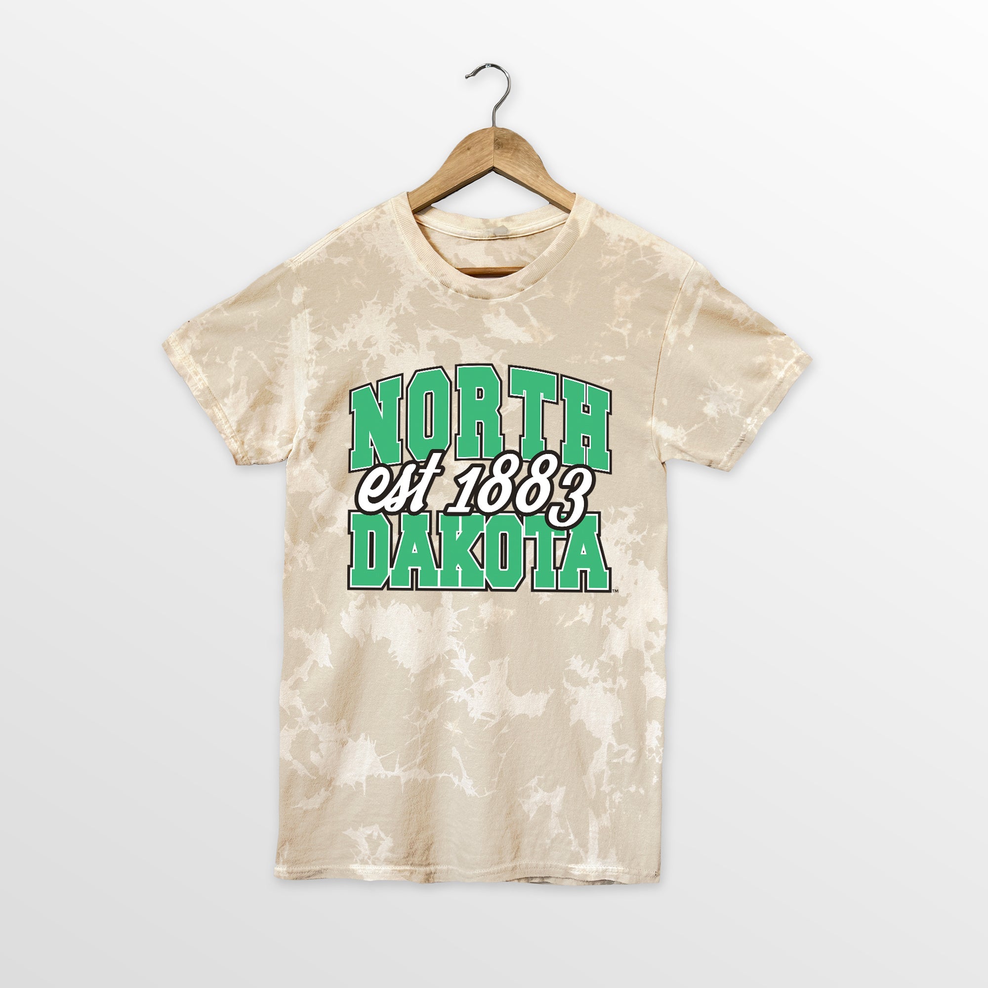 NORTH DAKOTA FIGHTING HAWKS DEEP ROOTS BLEACH WASH TEE