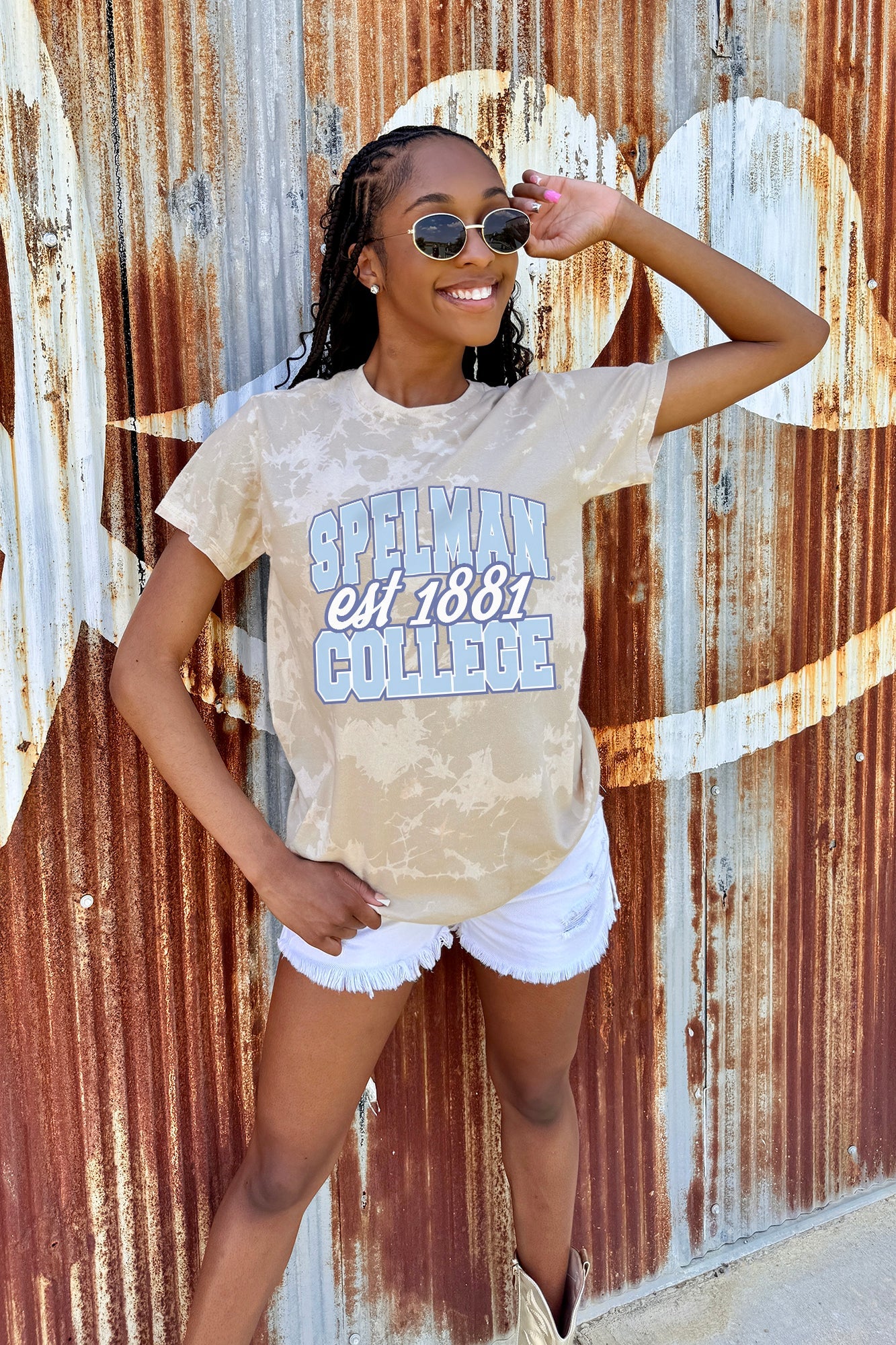 SPELMAN COLLEGE JAGUARS DEEP ROOTS BLEACH WASH TEE