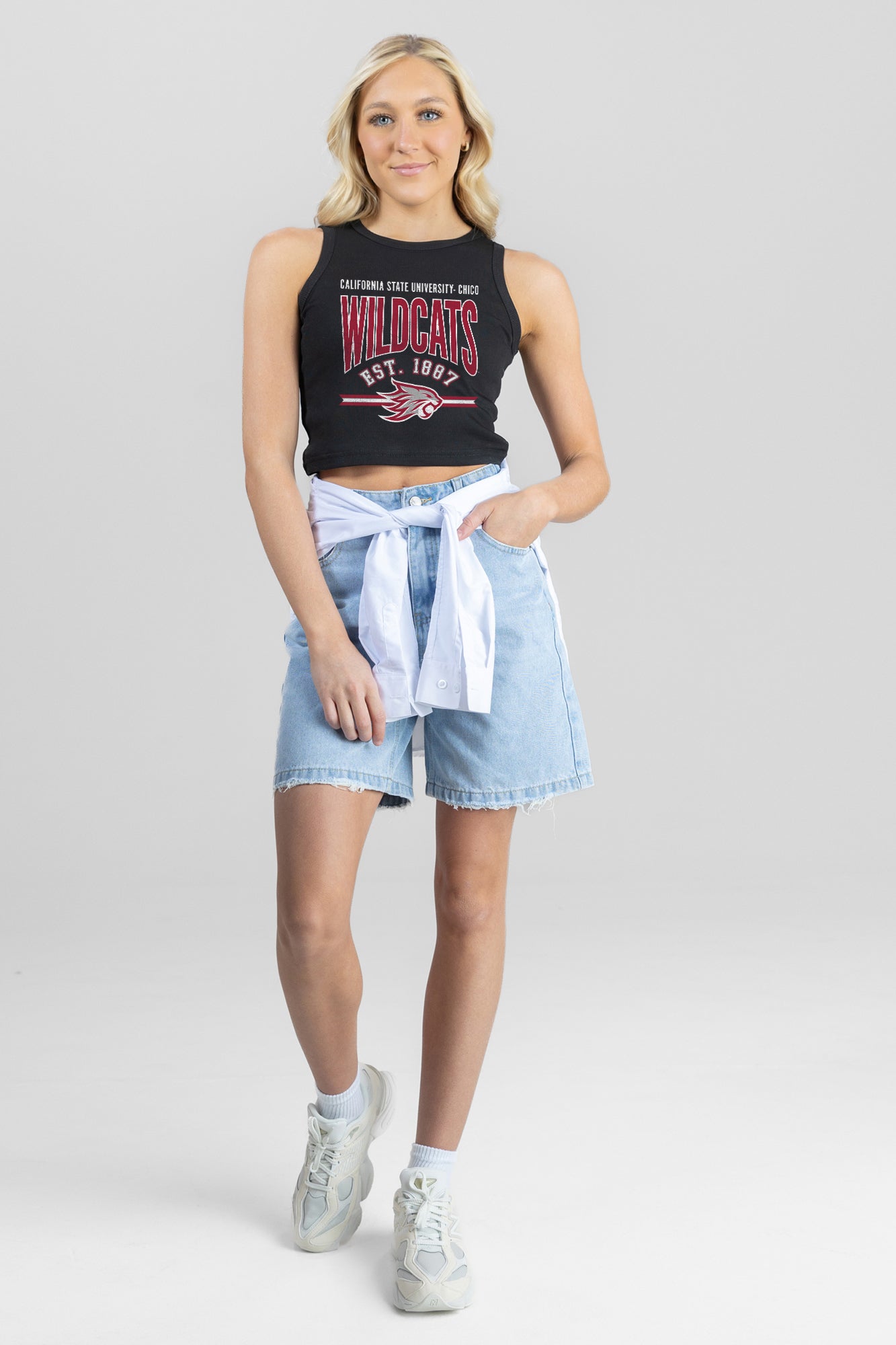 CHICO STATE WILDCATS MIC DROP ESSENTIAL RIBBED CROP TANK