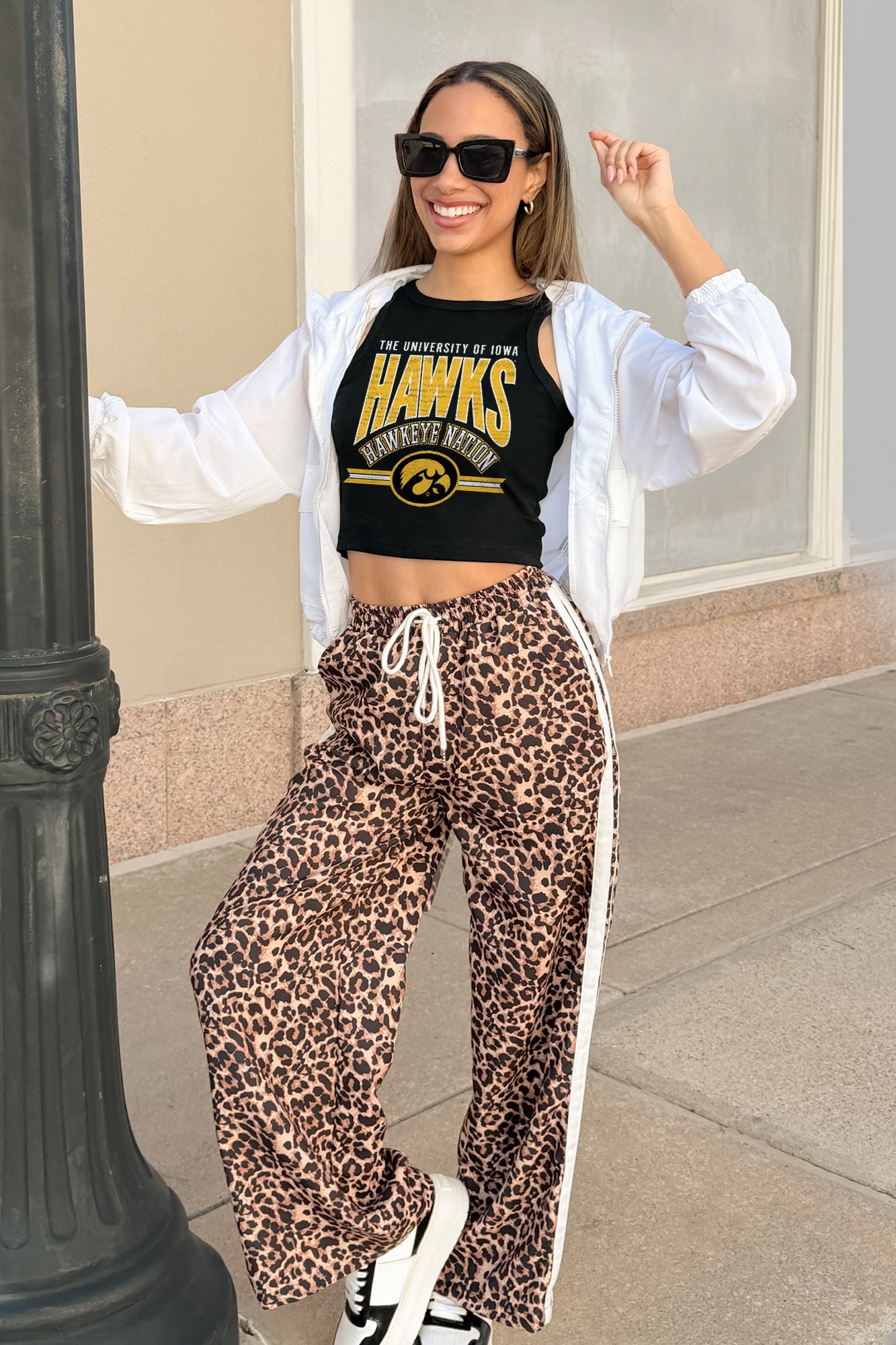 IOWA HAWKEYES MIC DROP ESSENTIAL RIBBED CROP TANK