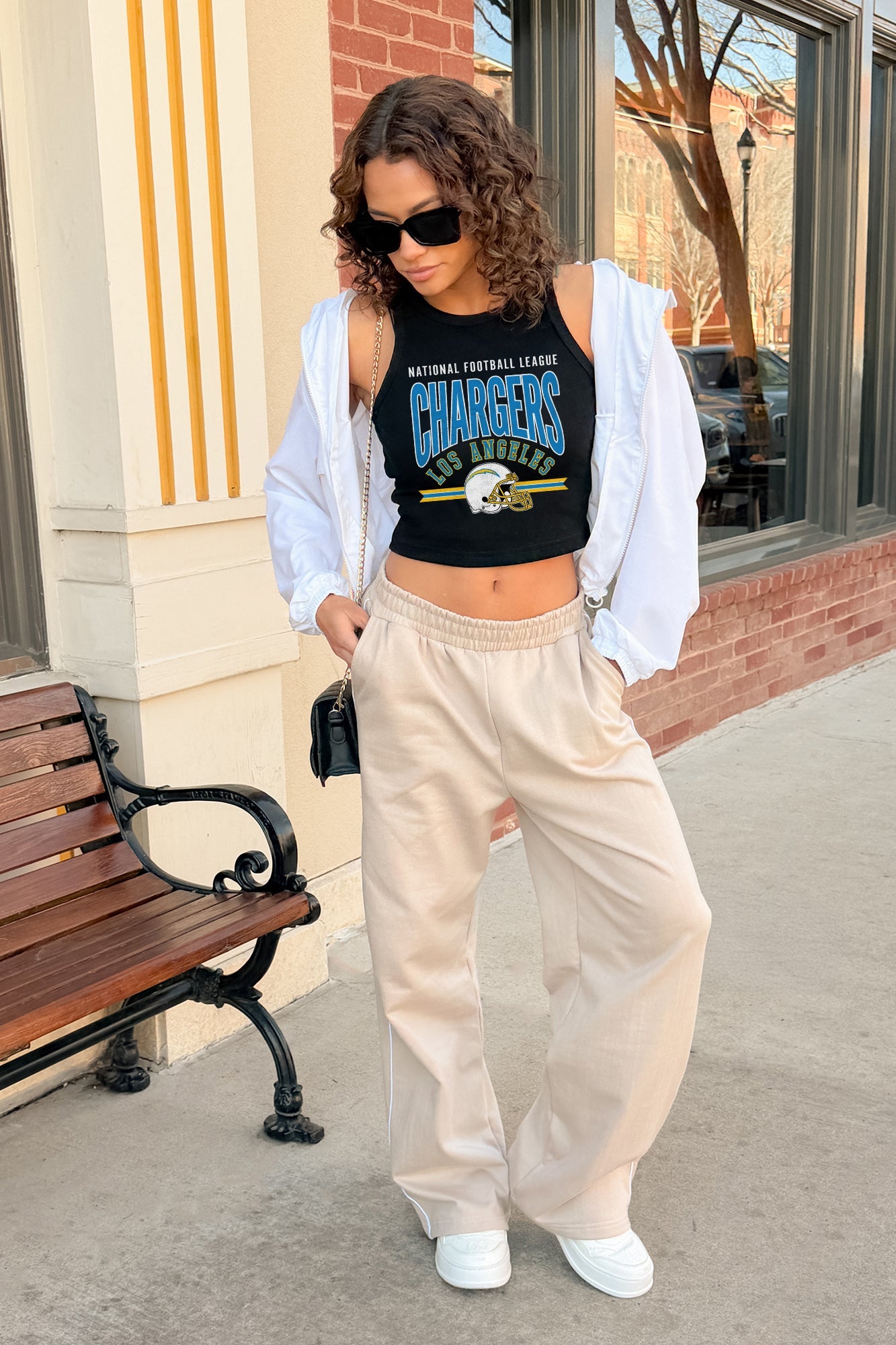 LOS ANGELES CHARGERS MIC DROP ESSENTIAL RIBBED CROP TANK