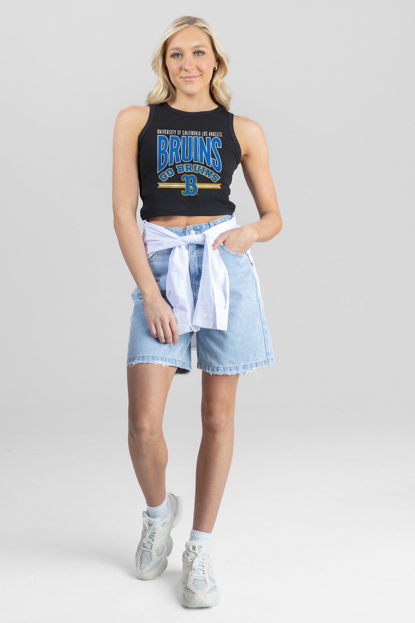 UCLA BRUINS MIC DROP ESSENTIAL RIBBED CROP TANK
