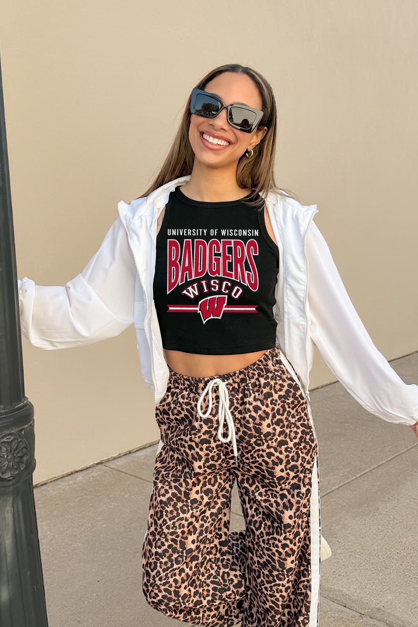 WISCONSIN BADGERS MIC DROP ESSENTIAL RIBBED CROP TANK