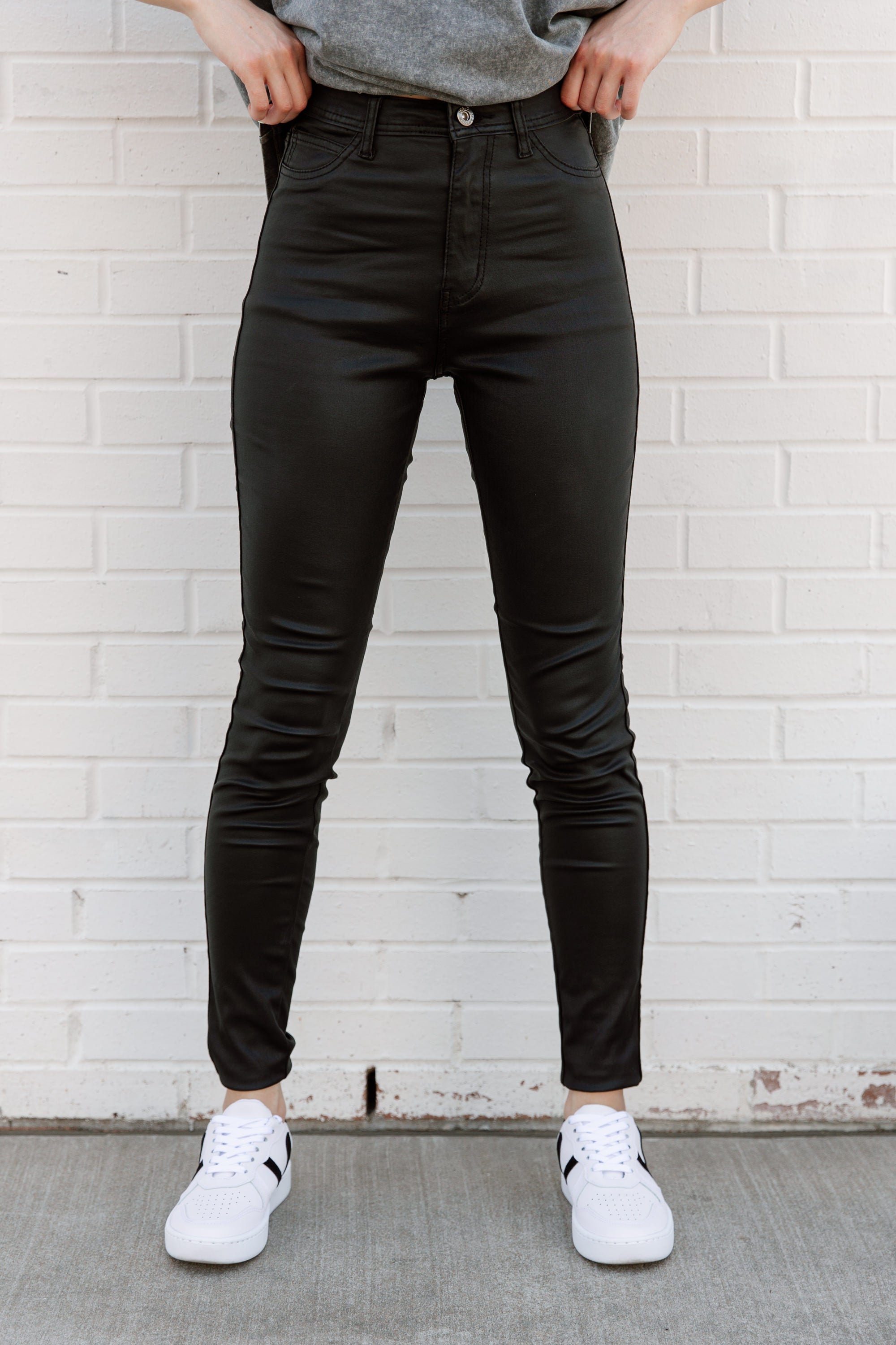 LEATHER LUXE BOTTOMS