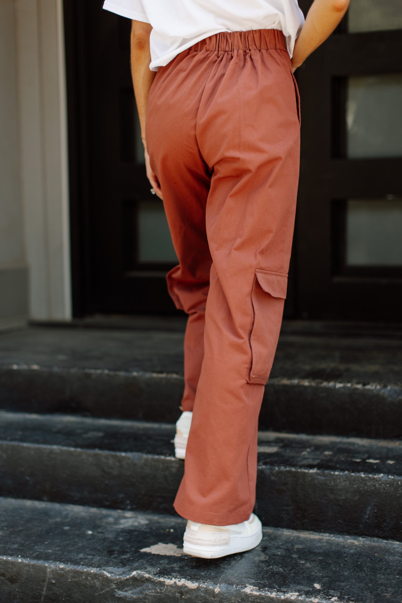 REMI TWILL CARGO PANTS - BROWN