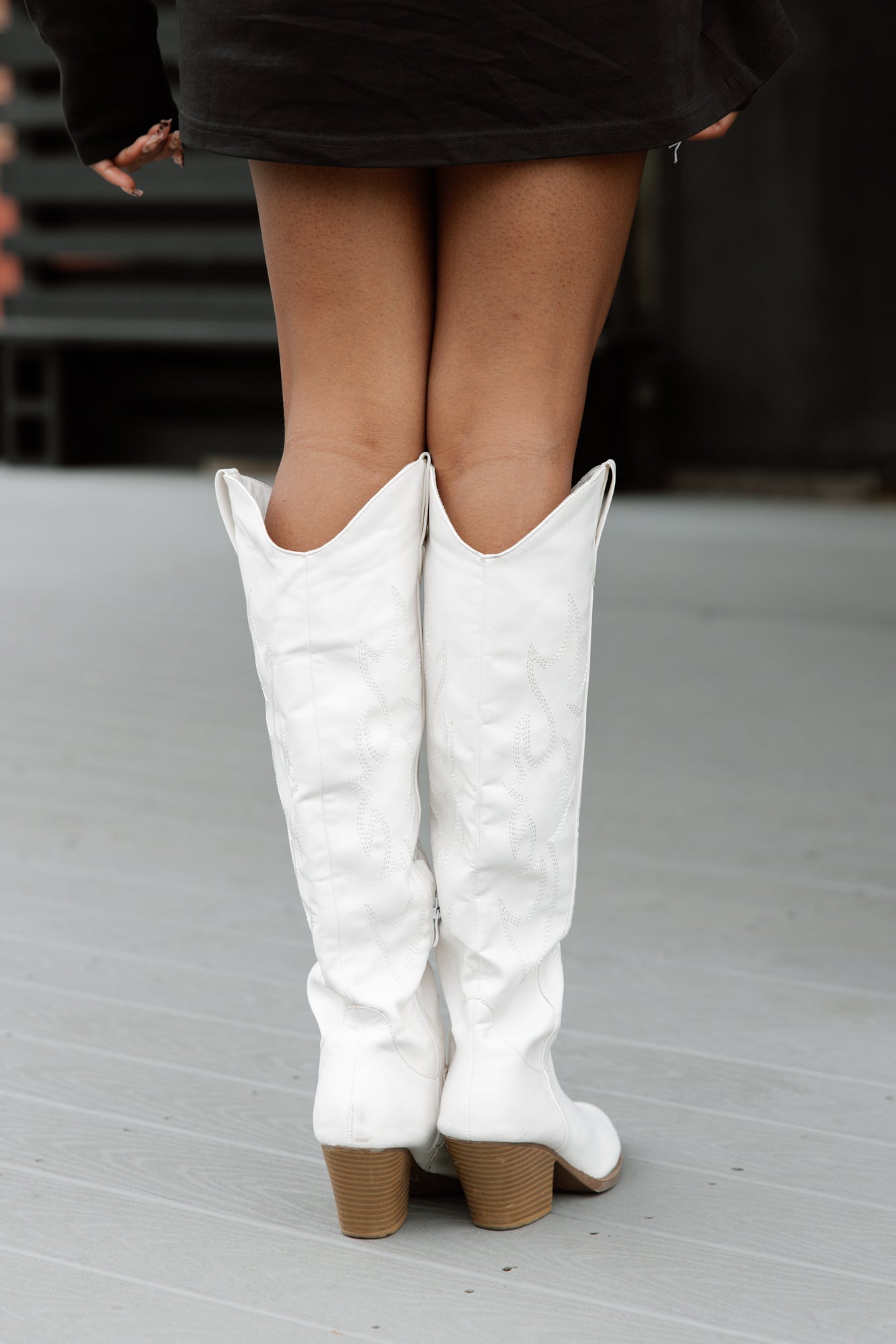 WILD WEST WANDERER BOOTS IN WHITE