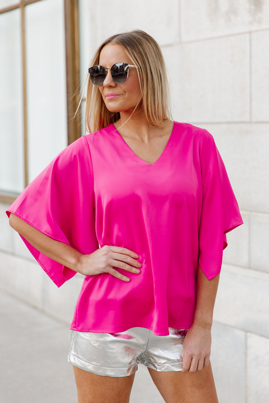 MORWEN V-NECK BAT BLOUSE IN PINK