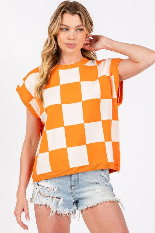 CHECKERED CHARM TOP IN ORANGE AND WHITE