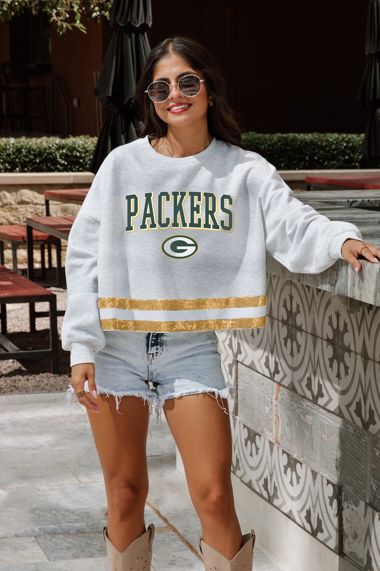 GREEN BAY PACKERS PASS THE SHINE LONG SLEEVE METALLIC SHIMMER-STRIPE TOP