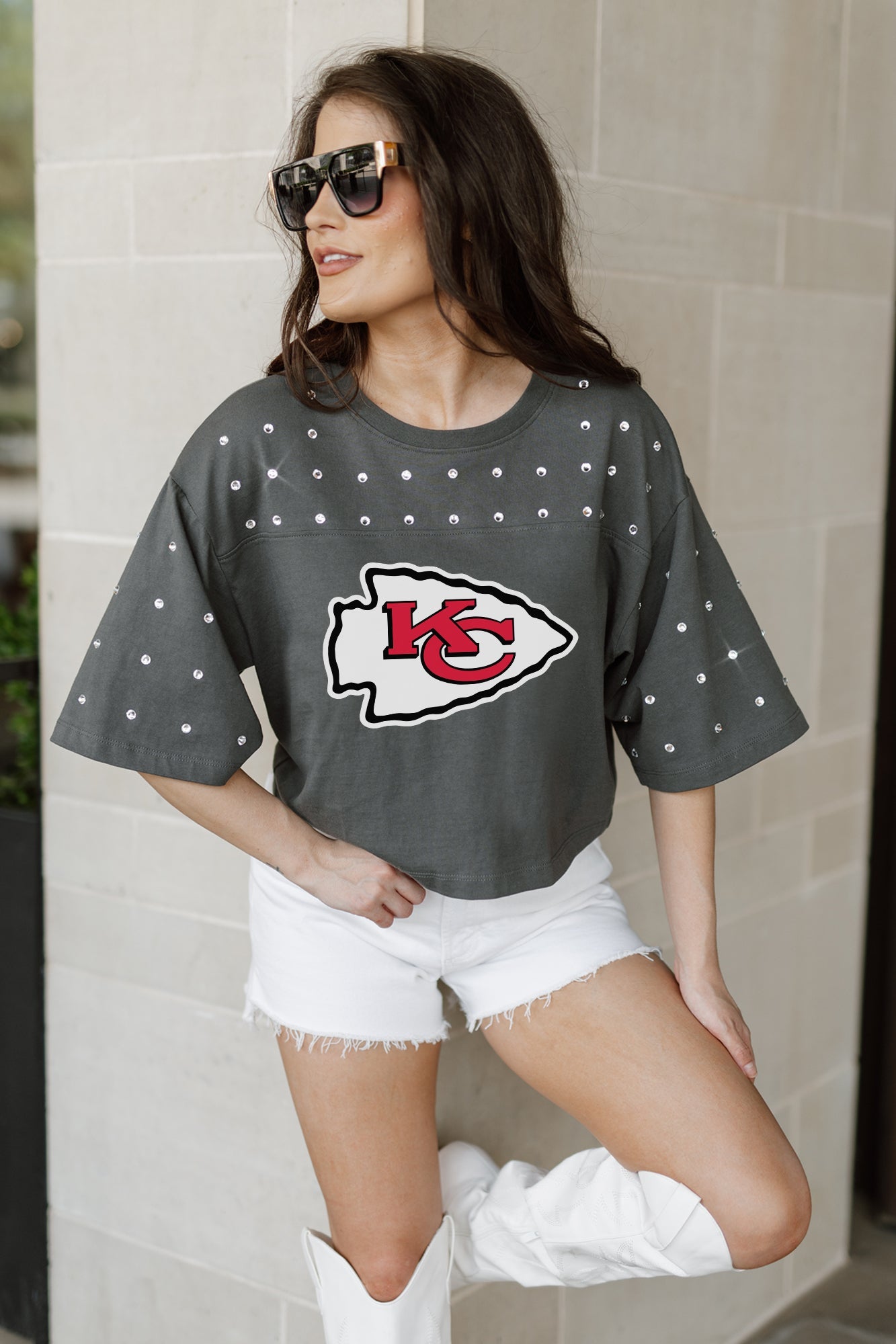 KANSAS CITY CHIEFS MAKING MOVES ALL-OVER RHINESTONE CROPPED TEE WITH YOKE