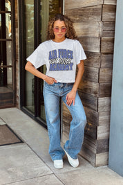 AIR FORCE FALCONS DEEP ROOTS BOXY FIT WOMEN'S CROPPED TEE