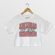ARKANSAS RAZORBACKS DEEP ROOTS BOXY FIT WOMEN'S CROPPED TEE