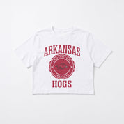 ARKANSAS RAZORBACKS RETRO PLAY BOXY FIT CROPPED TEE