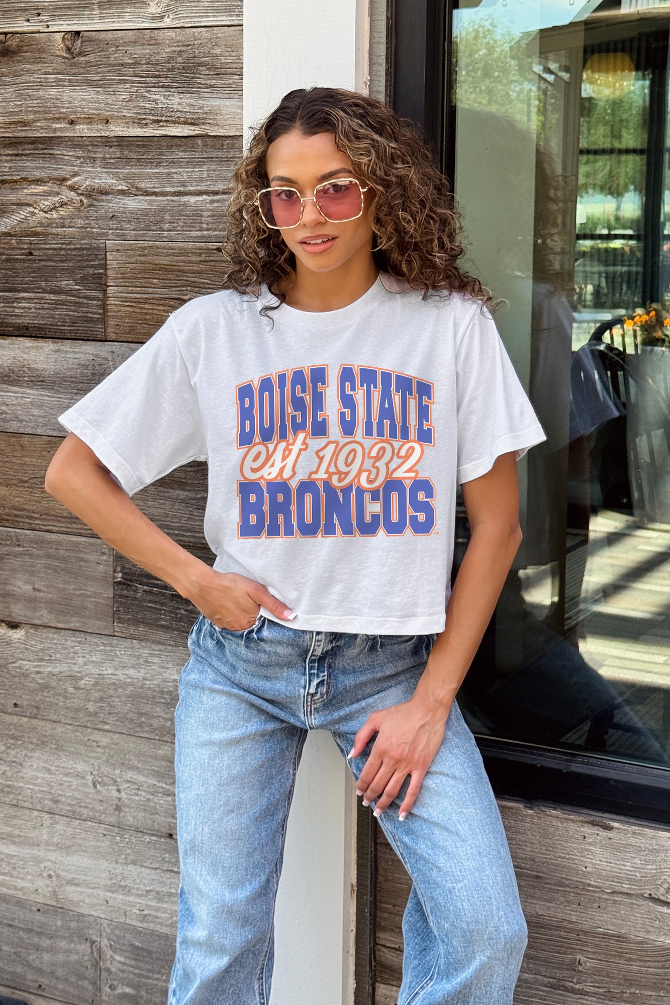 BOISE STATE BRONCOS DEEP ROOTS BOXY FIT WOMEN'S CROPPED TEE